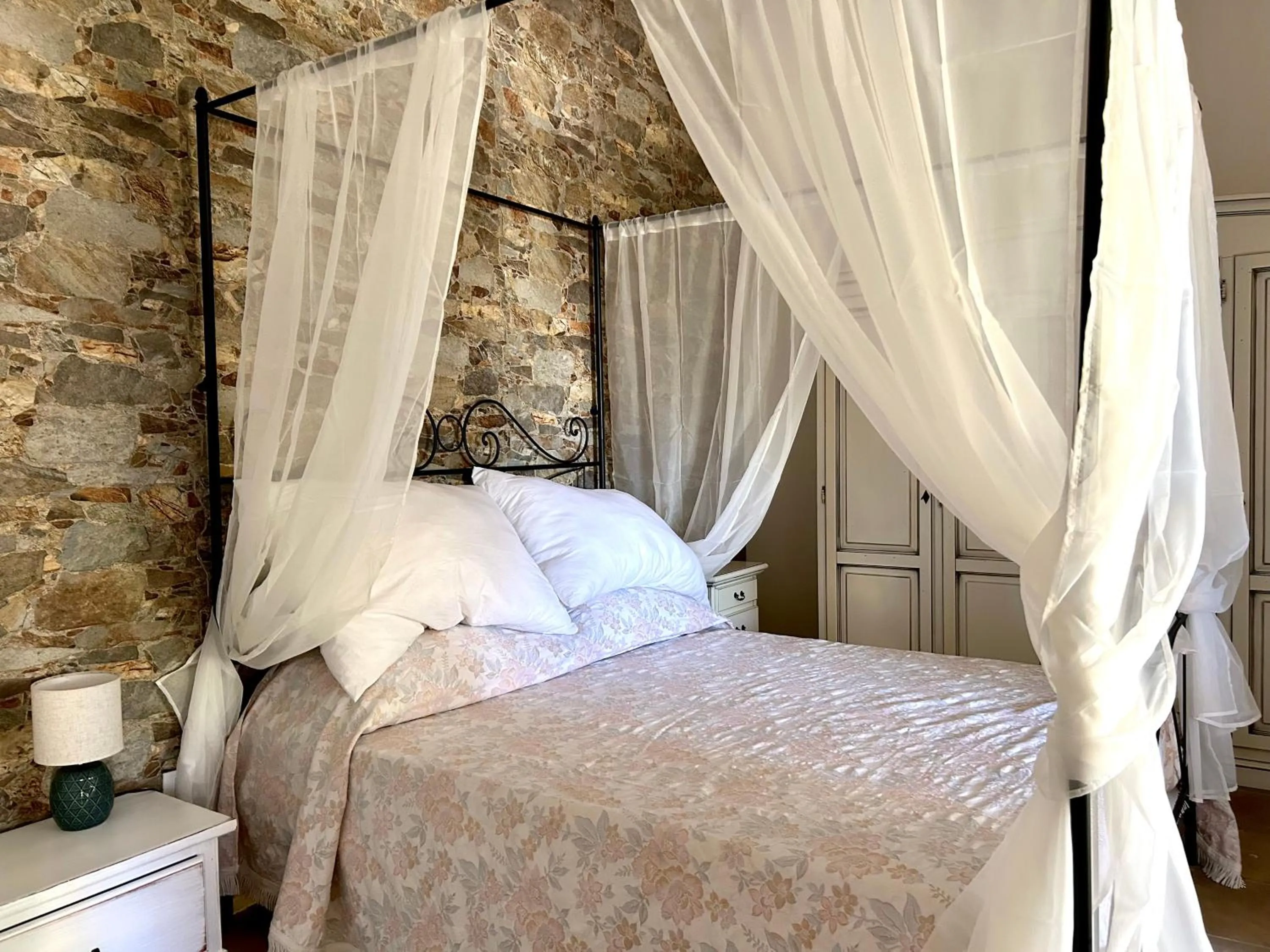 Bed in Villa Delfino
