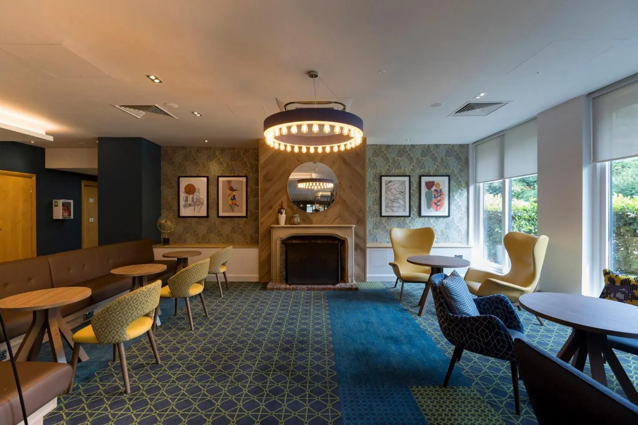 Property building in Holiday Inn Cambridge by IHG Property building in Holiday Inn Cambridge by IHG