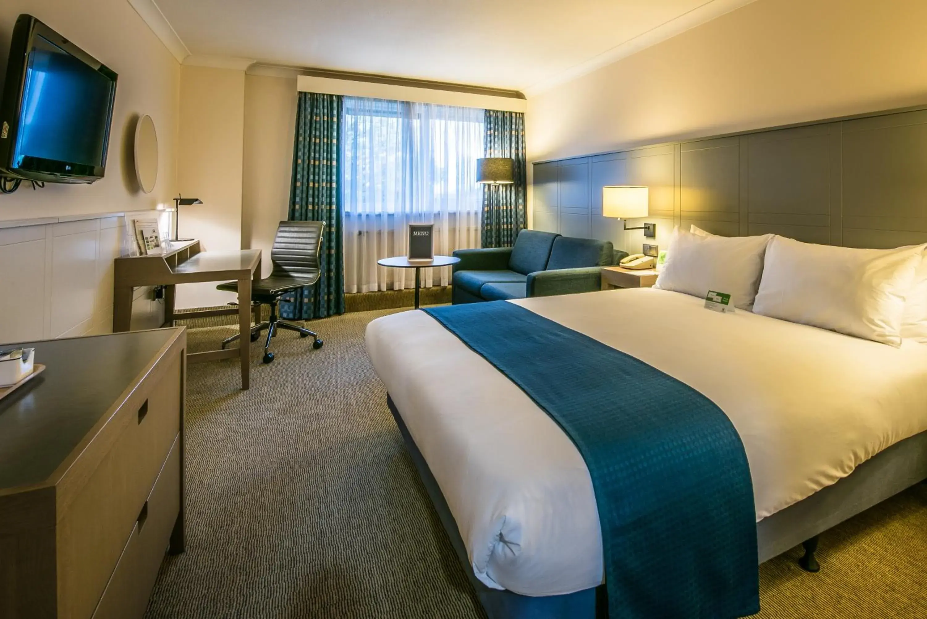 Bedroom, Bed in Holiday Inn Cambridge by IHG Bedroom, Bed in Holiday Inn Cambridge by IHG