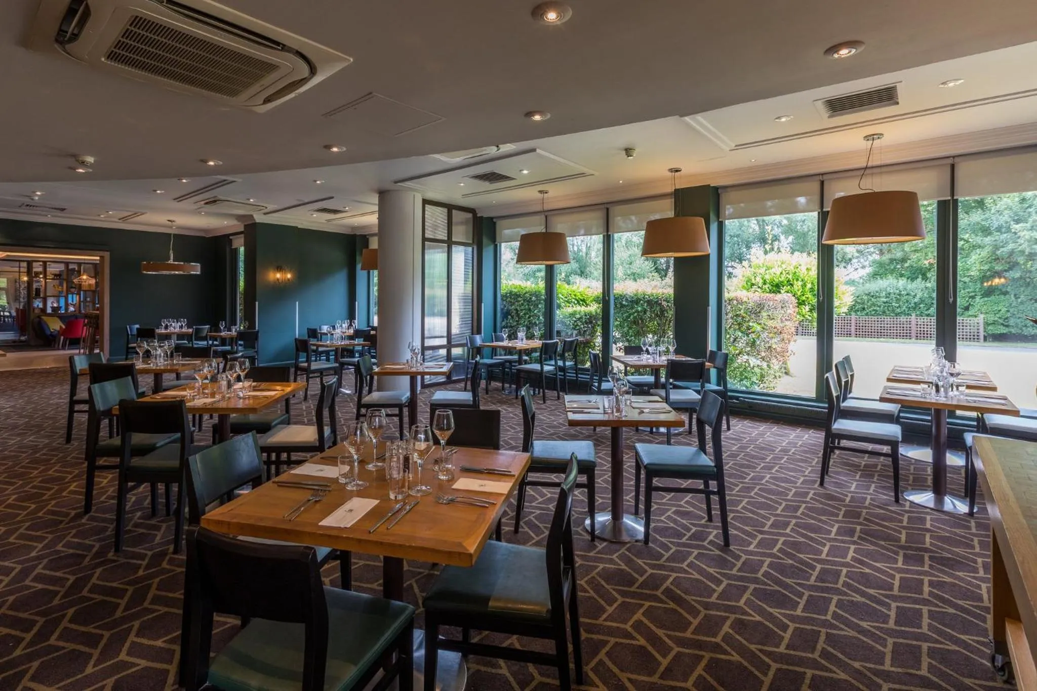 Restaurant/places to eat in Holiday Inn Cambridge by IHG