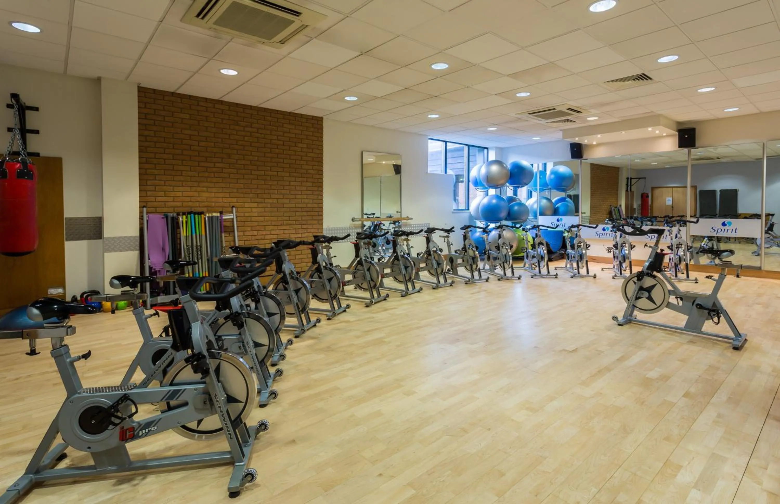 Fitness centre/facilities in Holiday Inn Cambridge by IHG