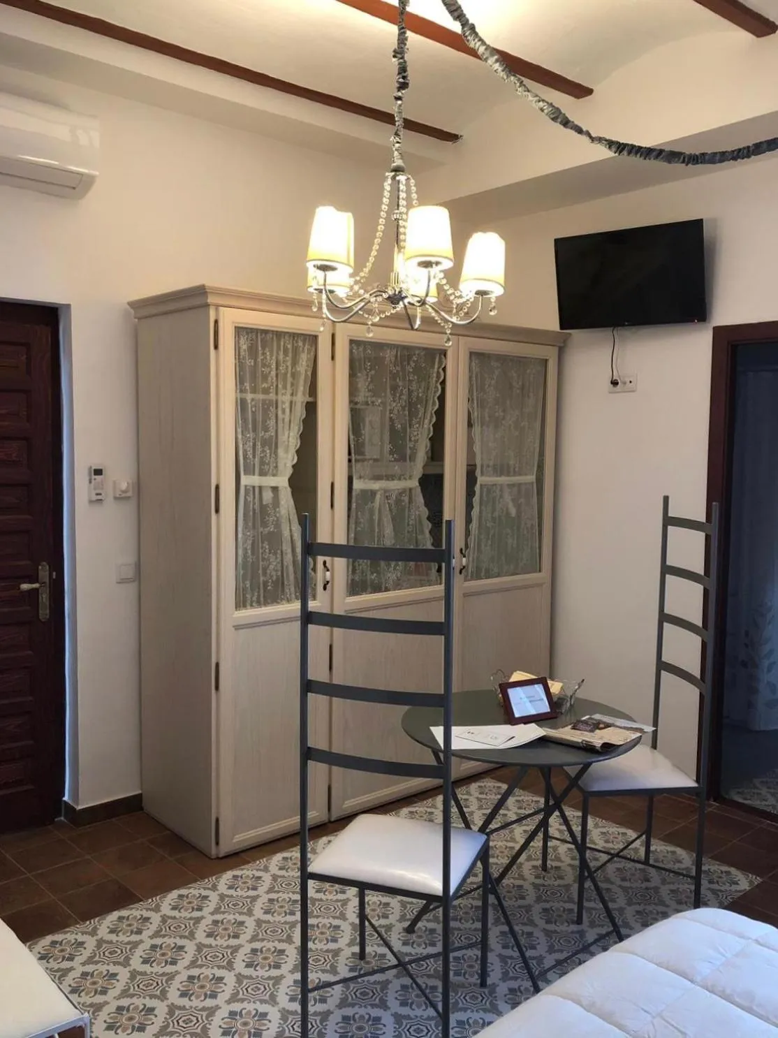 Living room, Bed in Retiro del Teatro Almagro