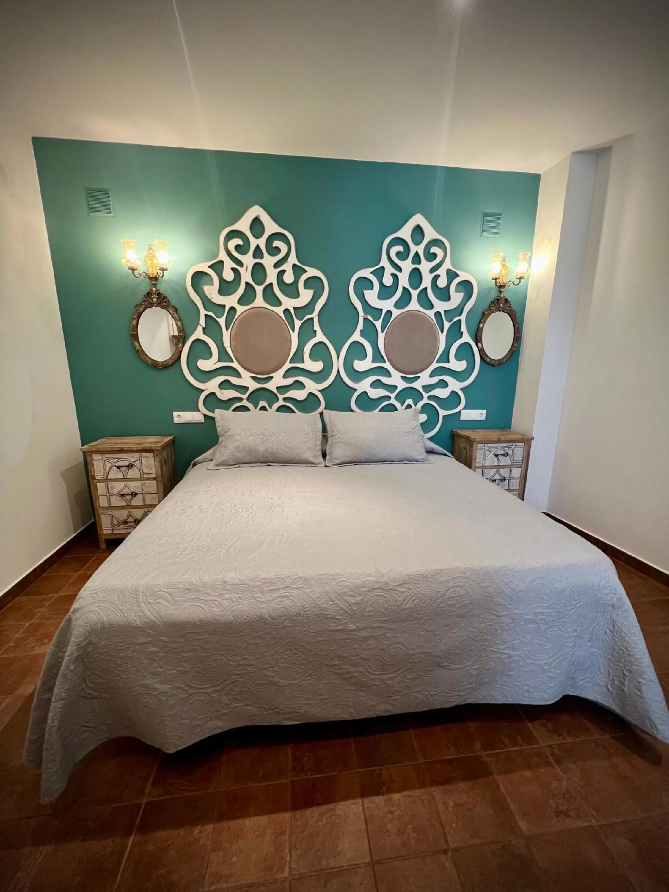 Decorative detail, Bed in Retiro del Teatro Almagro