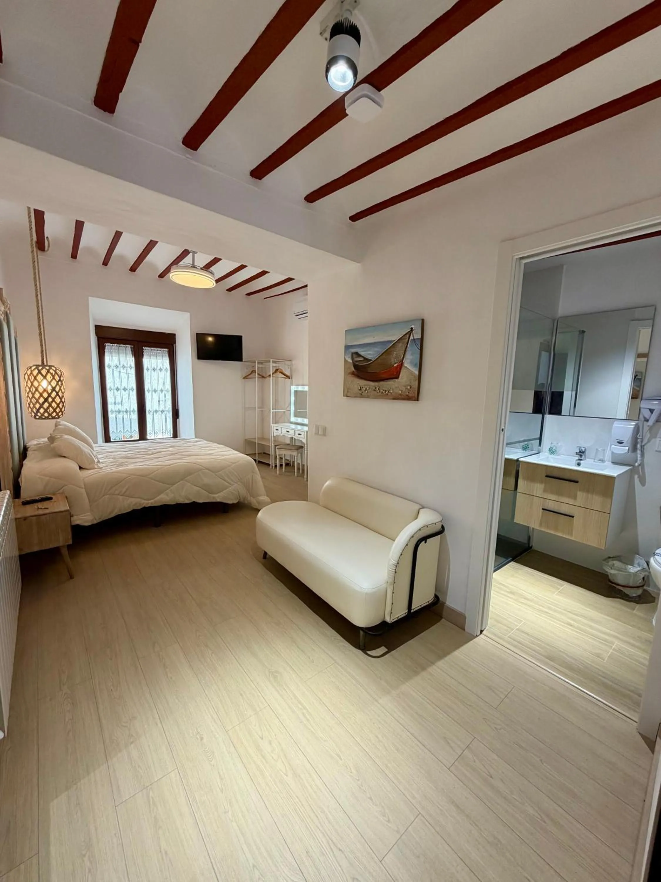 Bed in RETIRO DEL TEATRO Hotel Boutique y Apartamentos en Almagro