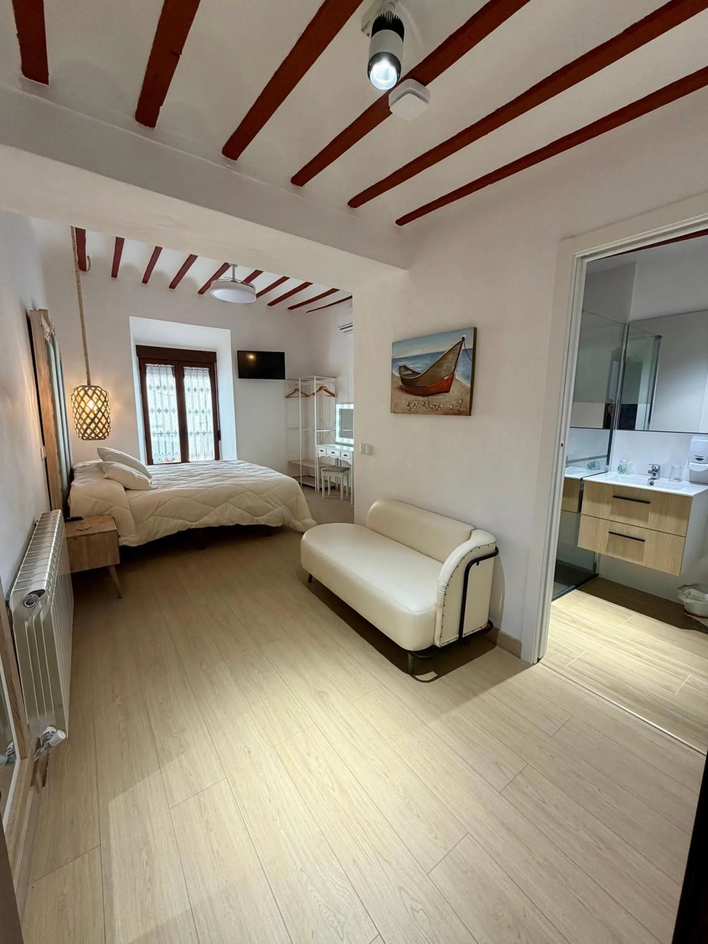 Bed in RETIRO DEL TEATRO Hotel Boutique y Apartamentos en Almagro