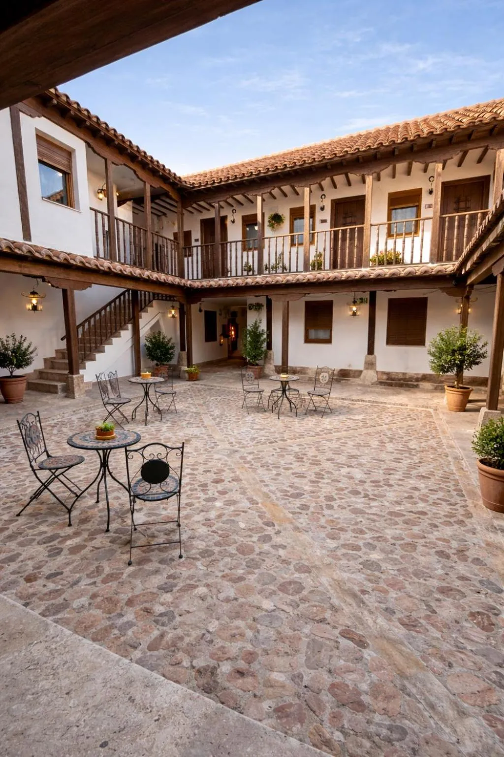 Property building in RETIRO DEL TEATRO Hotel Boutique y Apartamentos en Almagro