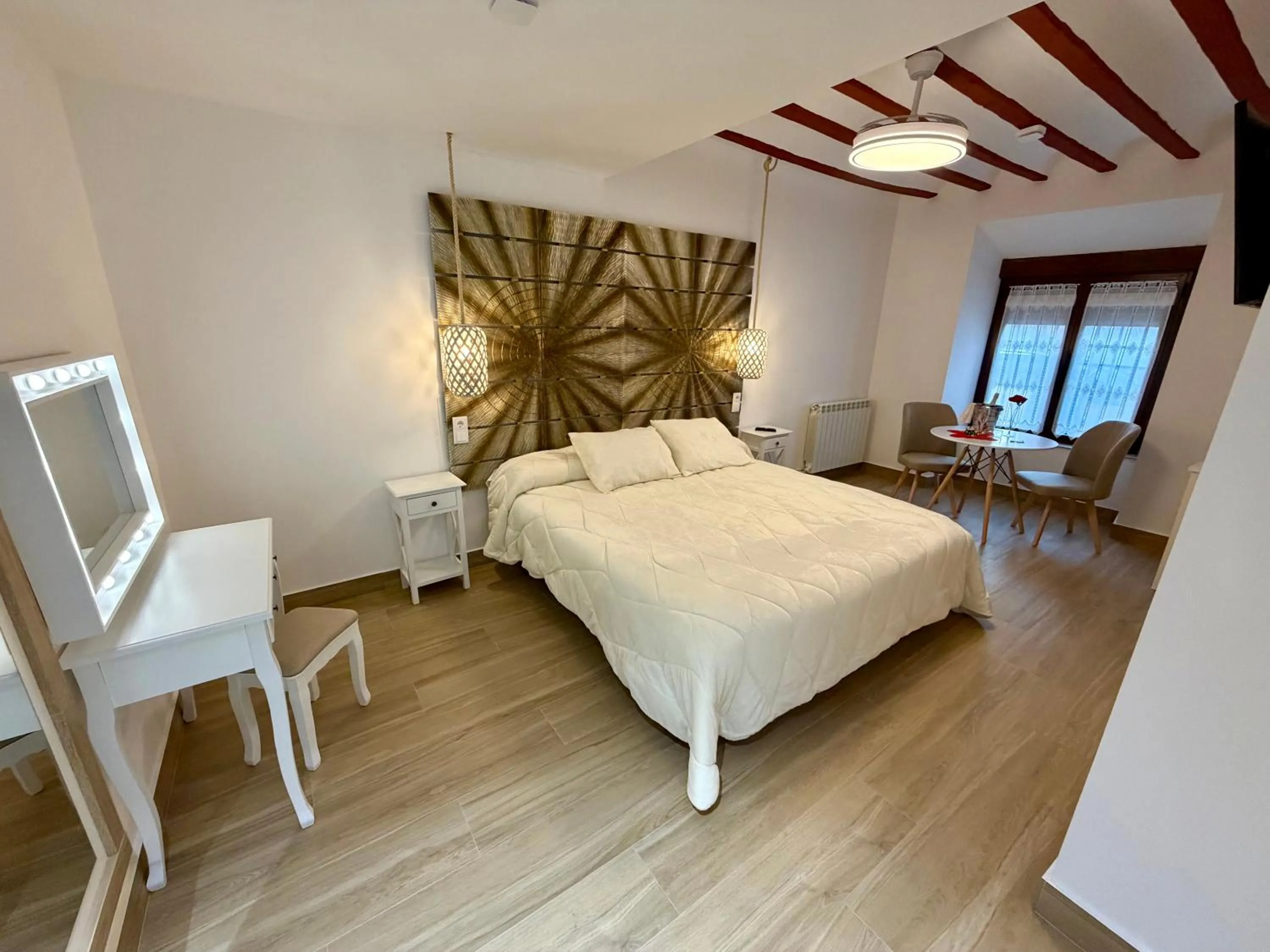 Bed in RETIRO DEL TEATRO Hotel Boutique y Apartamentos en Almagro