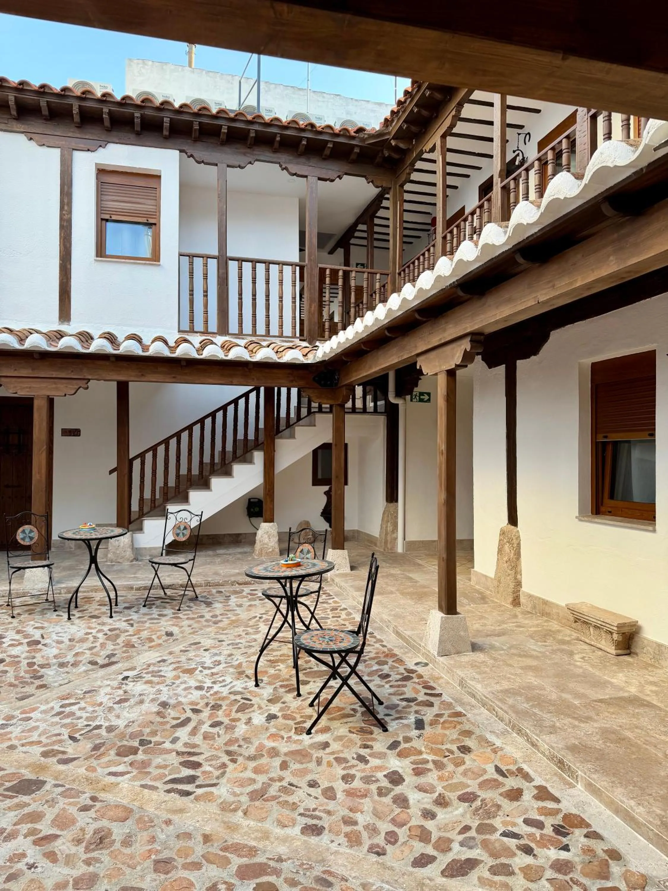 Property building in RETIRO DEL TEATRO Hotel Boutique y Apartamentos en Almagro