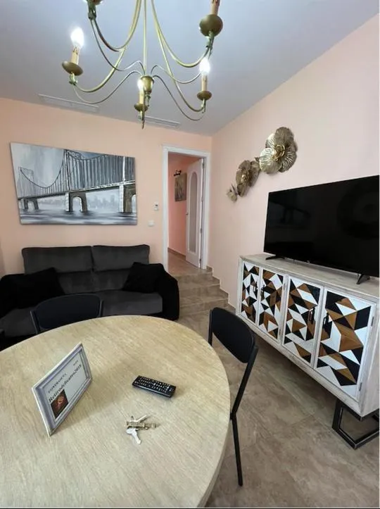 TV and multimedia in Retiro del Teatro Almagro