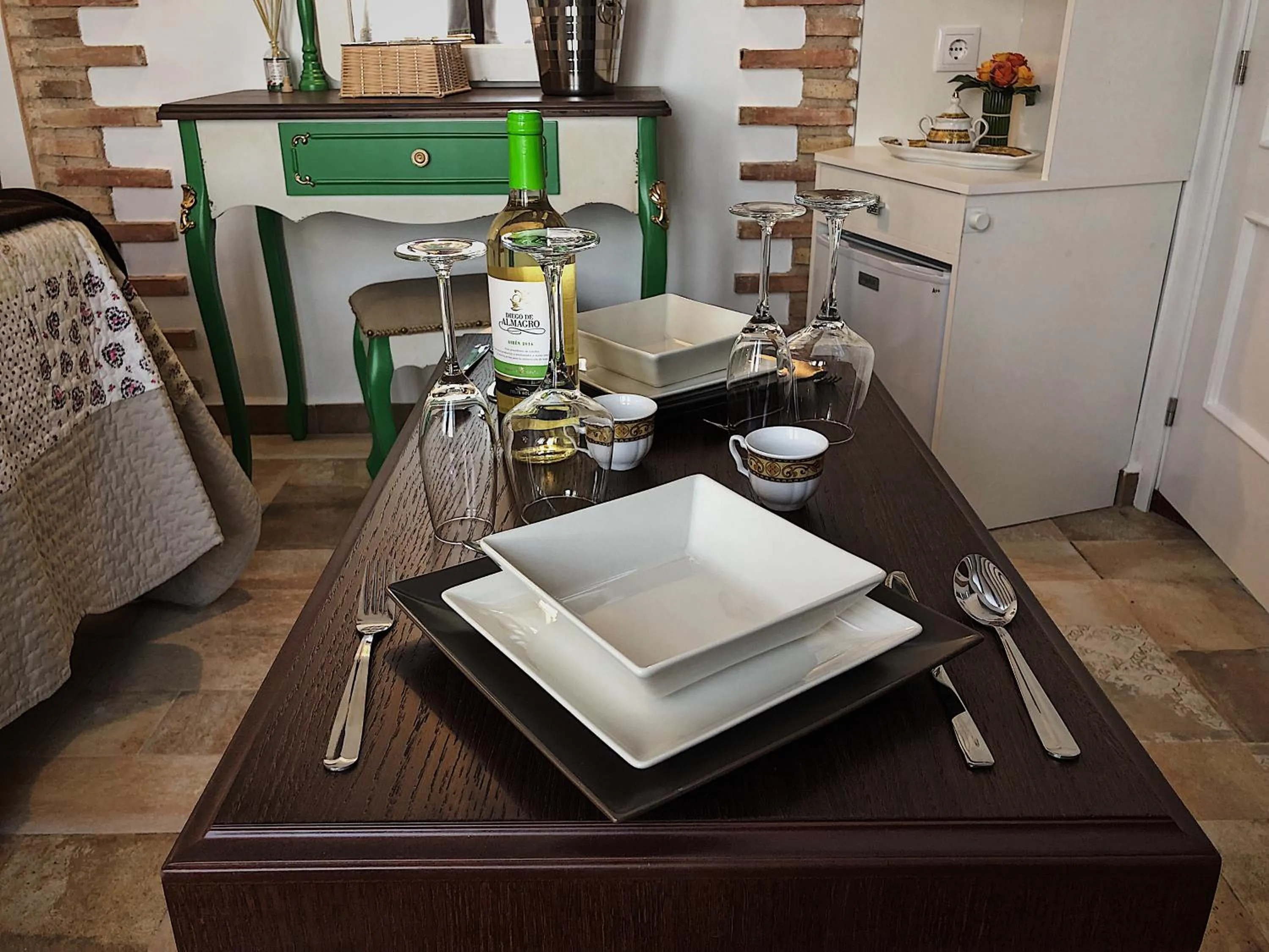 Coffee/tea facilities in Retiro del Teatro Almagro