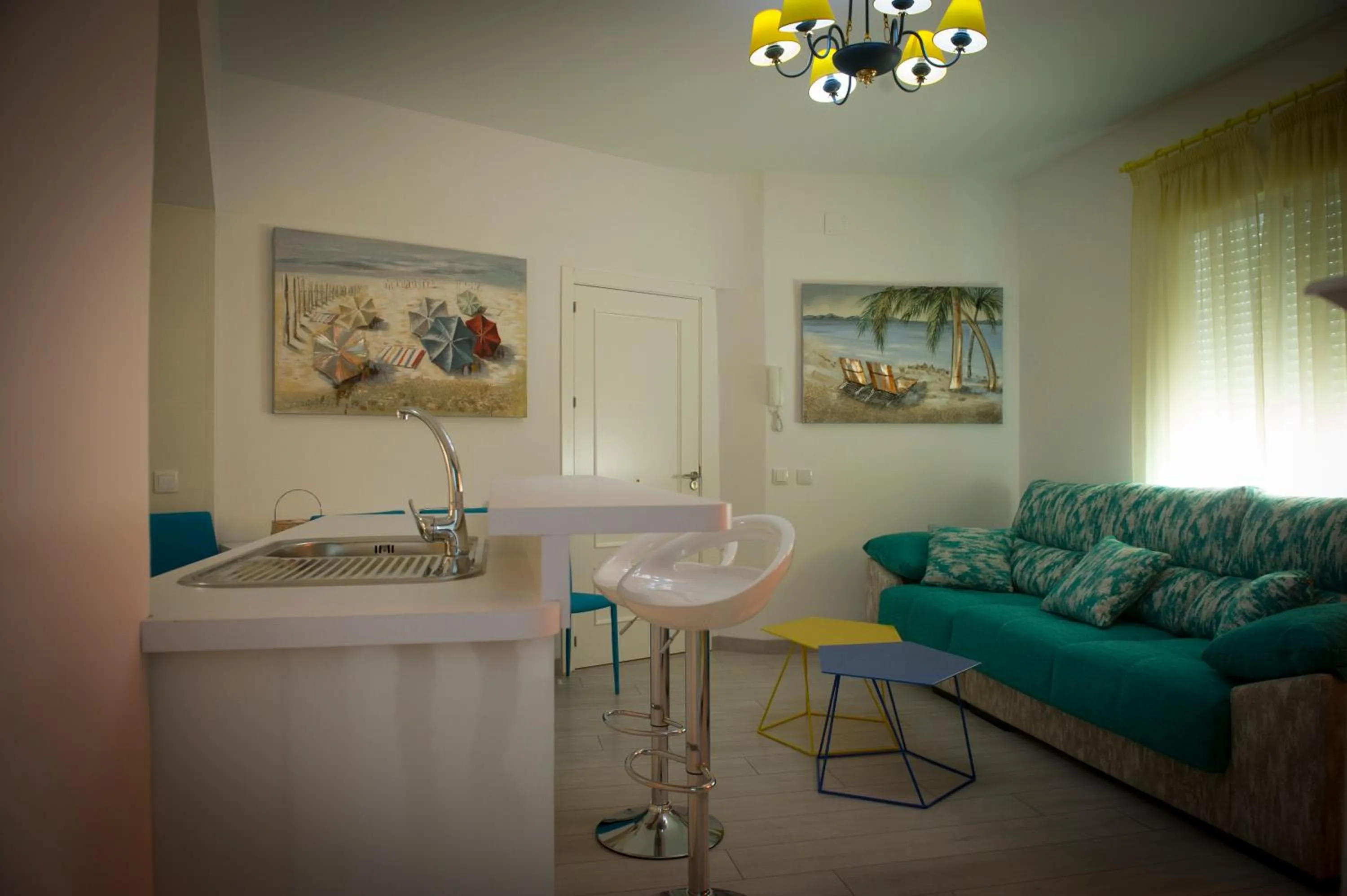 TV and multimedia in Retiro del Teatro Almagro