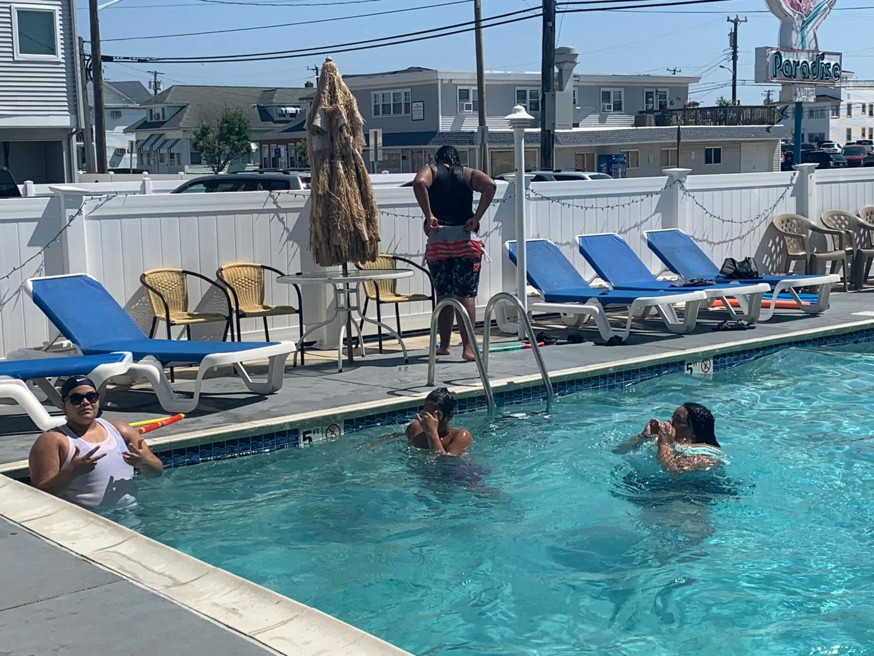 People in Bird of Paradise Motel