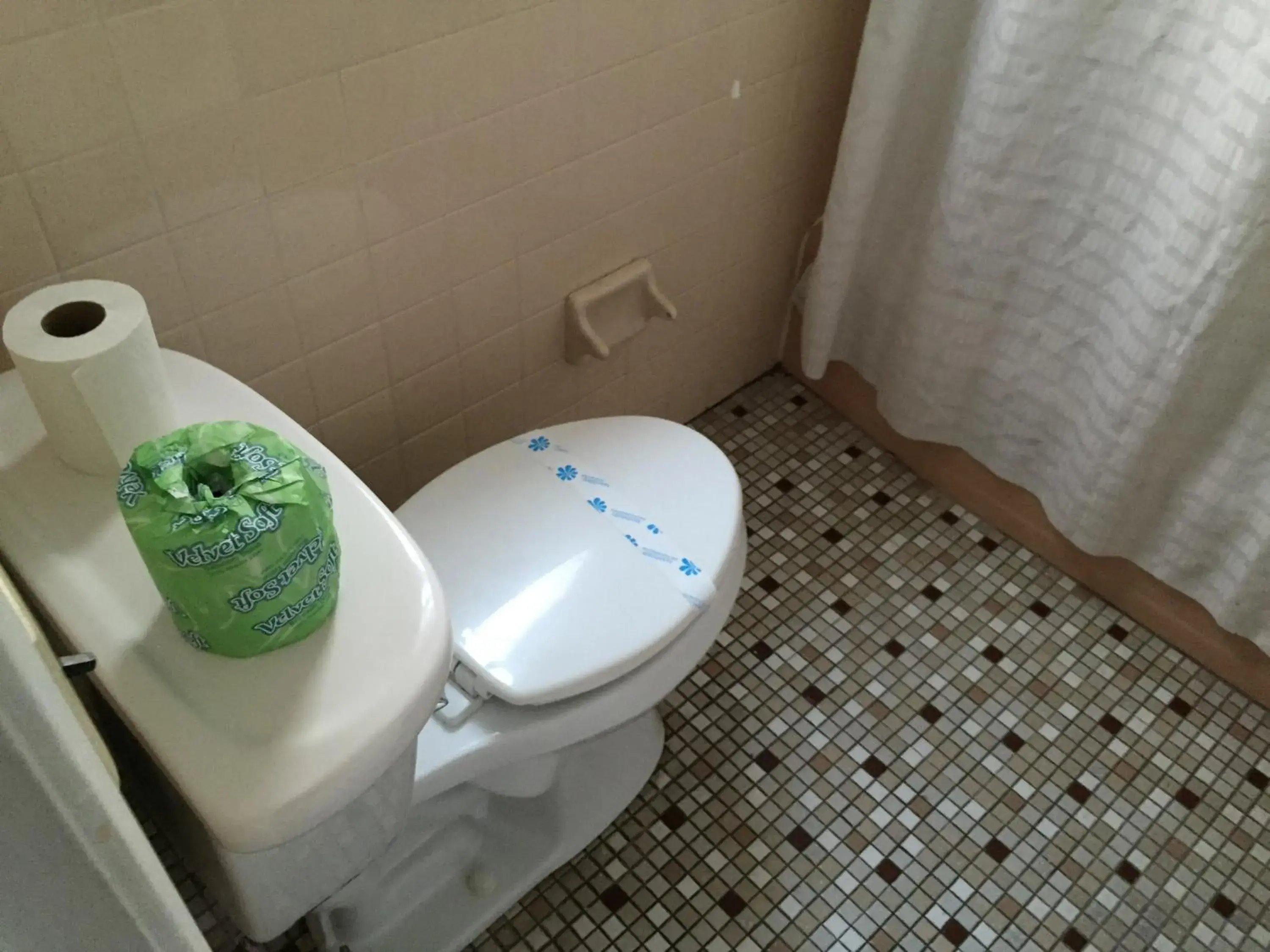 Double Room with Two Double Beds and Kitchenette in Bird of Paradise Motel Double Room with Two Double Beds and Kitchenette in Bird of Paradise Motel