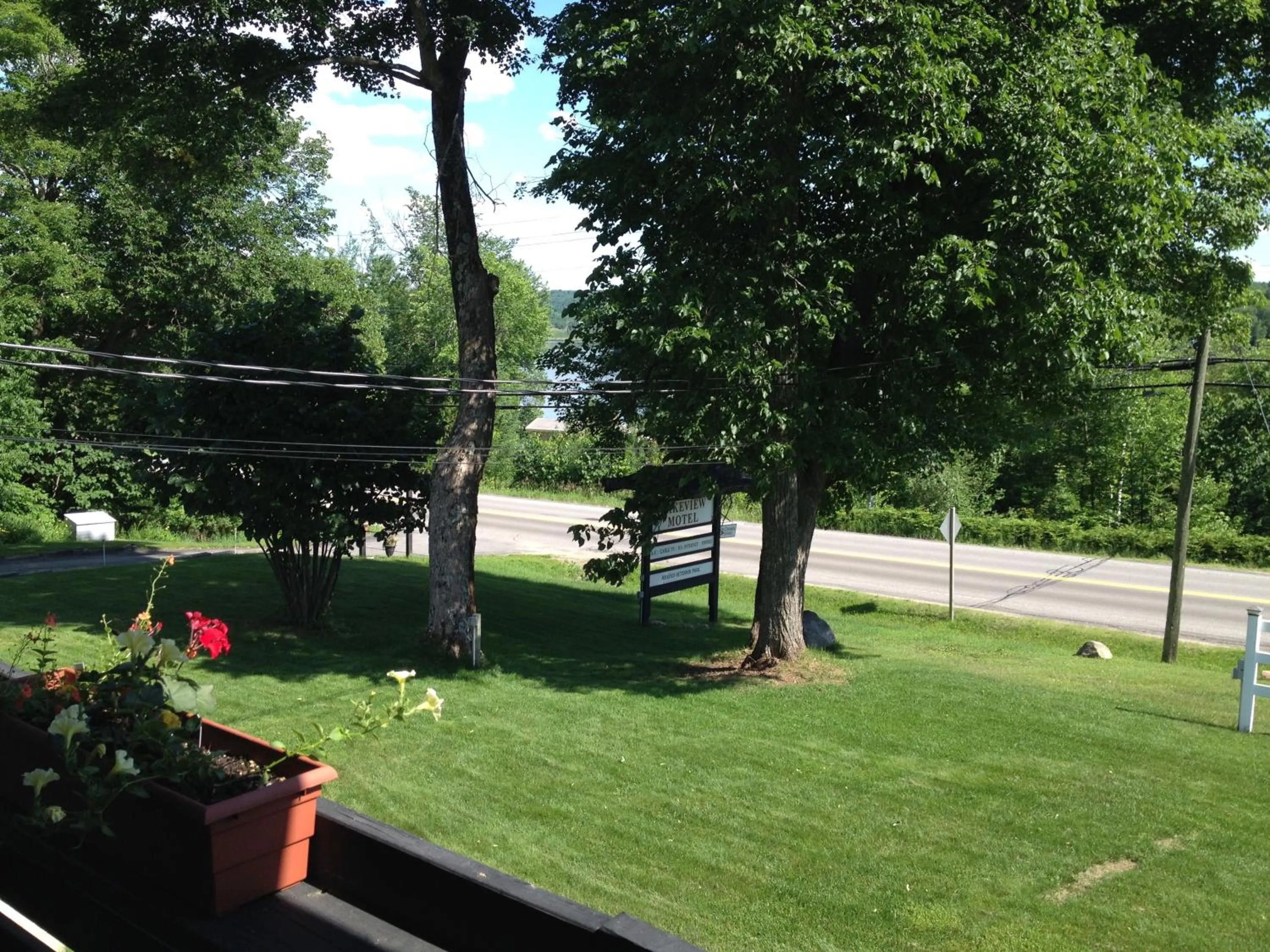 Area and facilities in Lakeview Motel