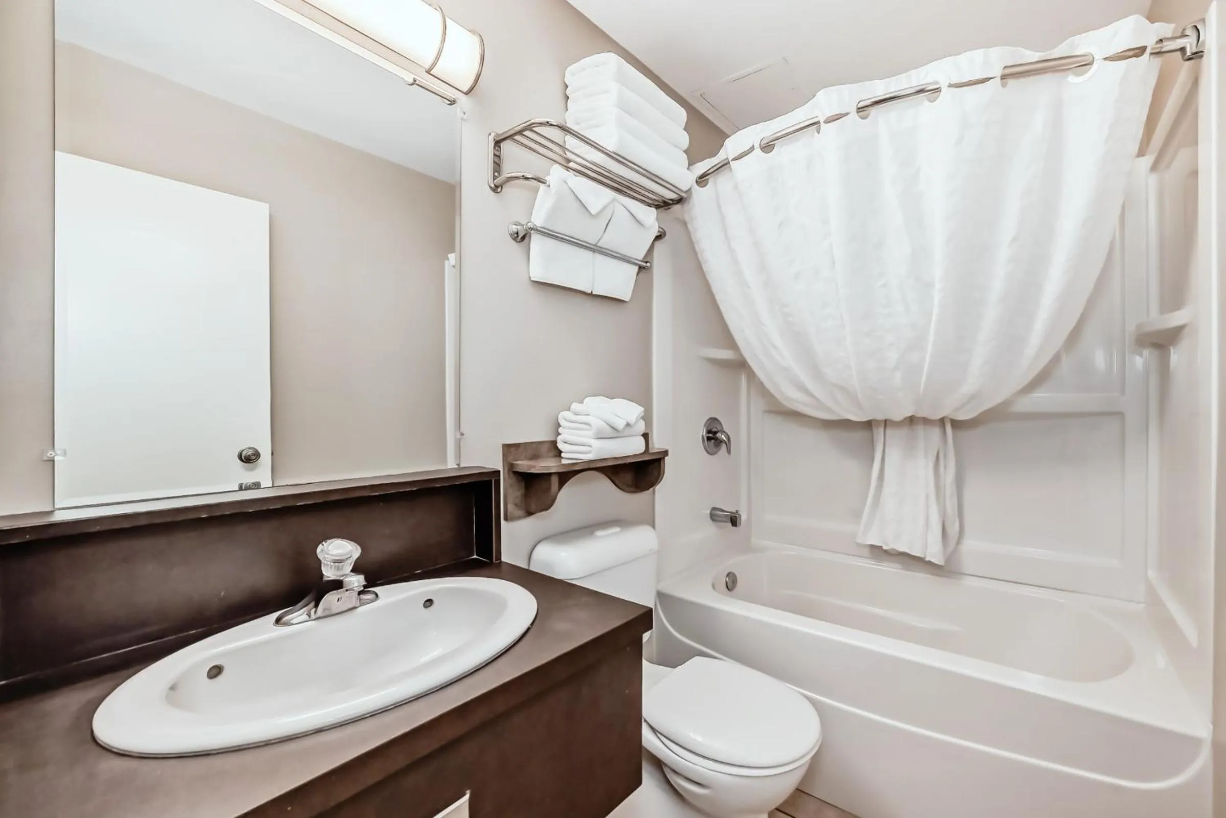 Bathroom in Jasper Inn & Suites by INNhotels