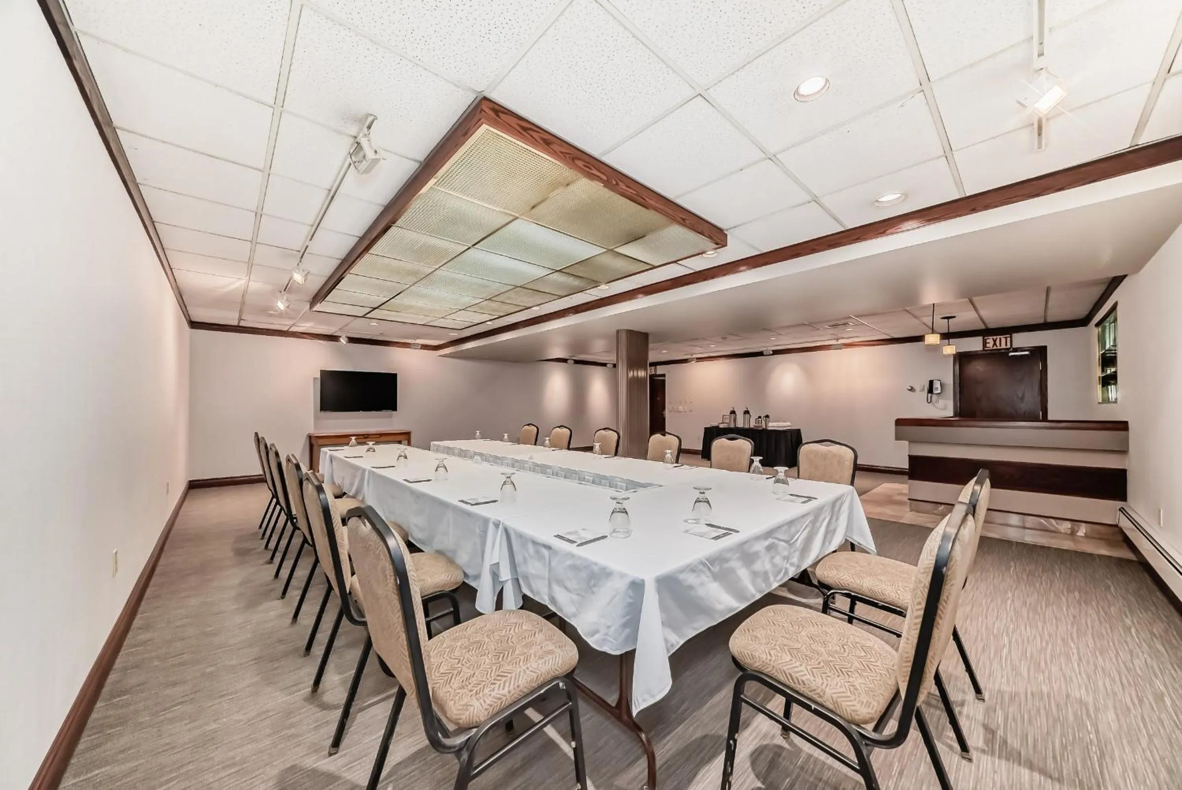 Meeting/conference room in Jasper Inn & Suites by INNhotels