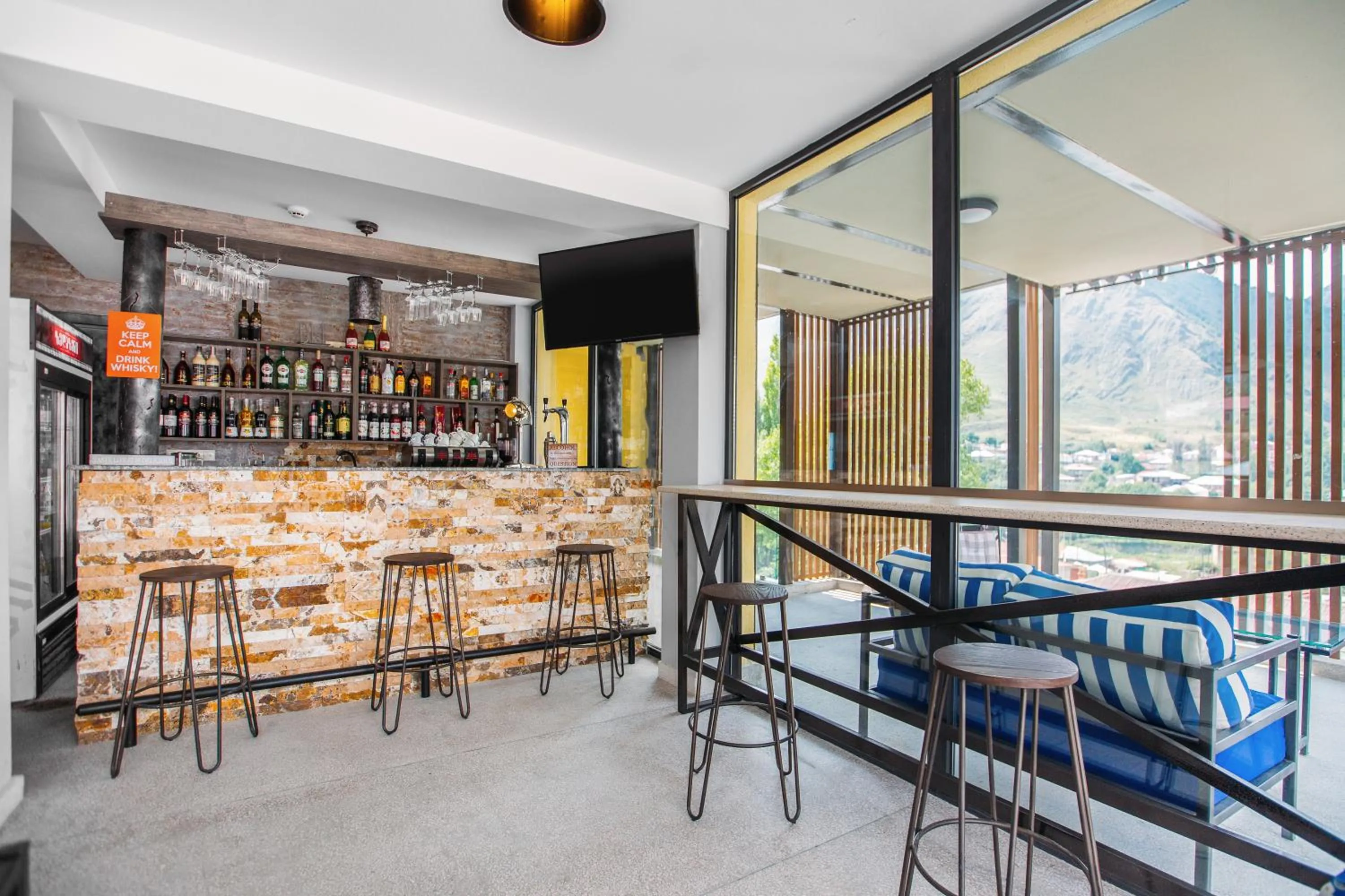 Restaurant/places to eat in Mount Inn Kazbegi