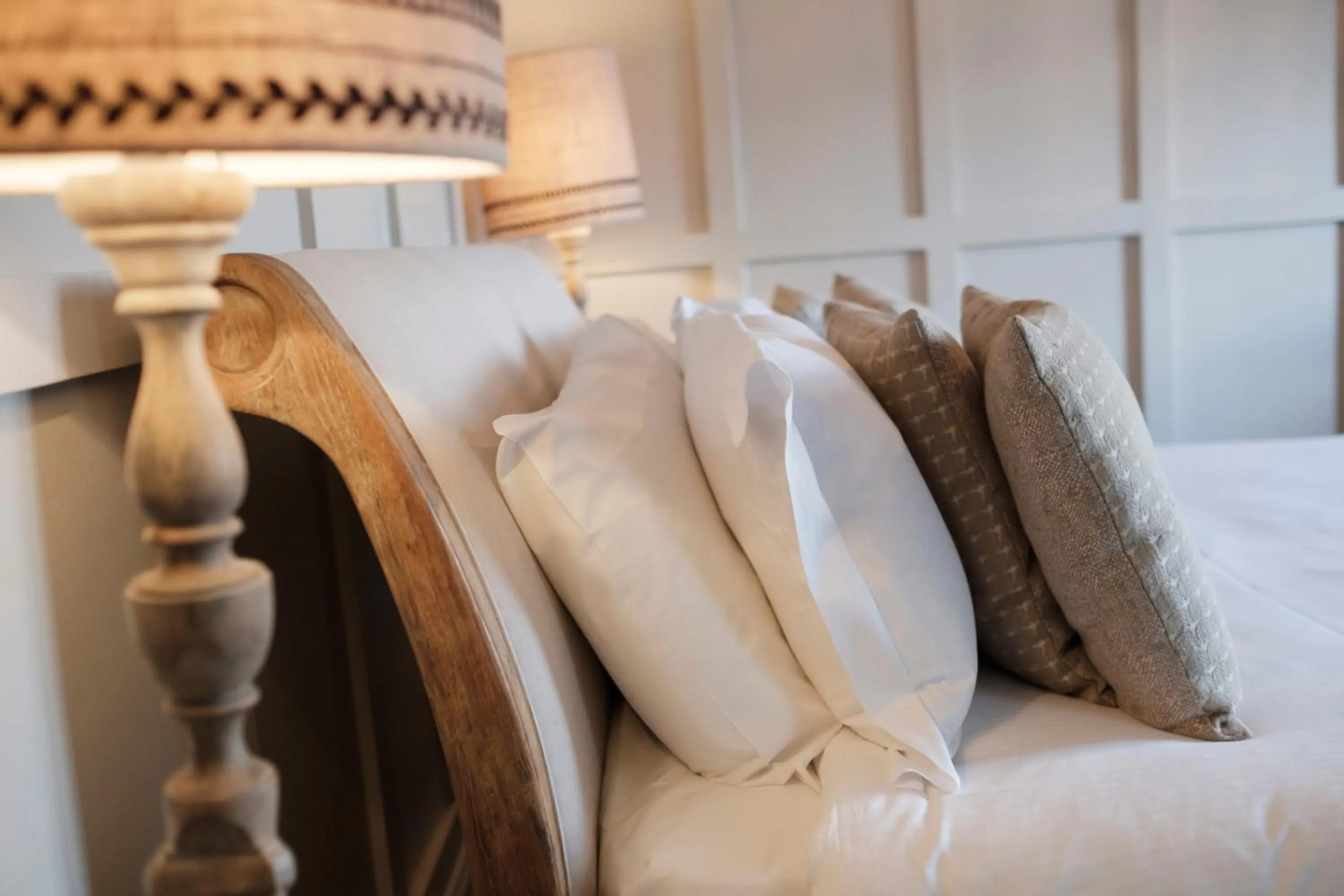 Bed in The White Swan Hotel