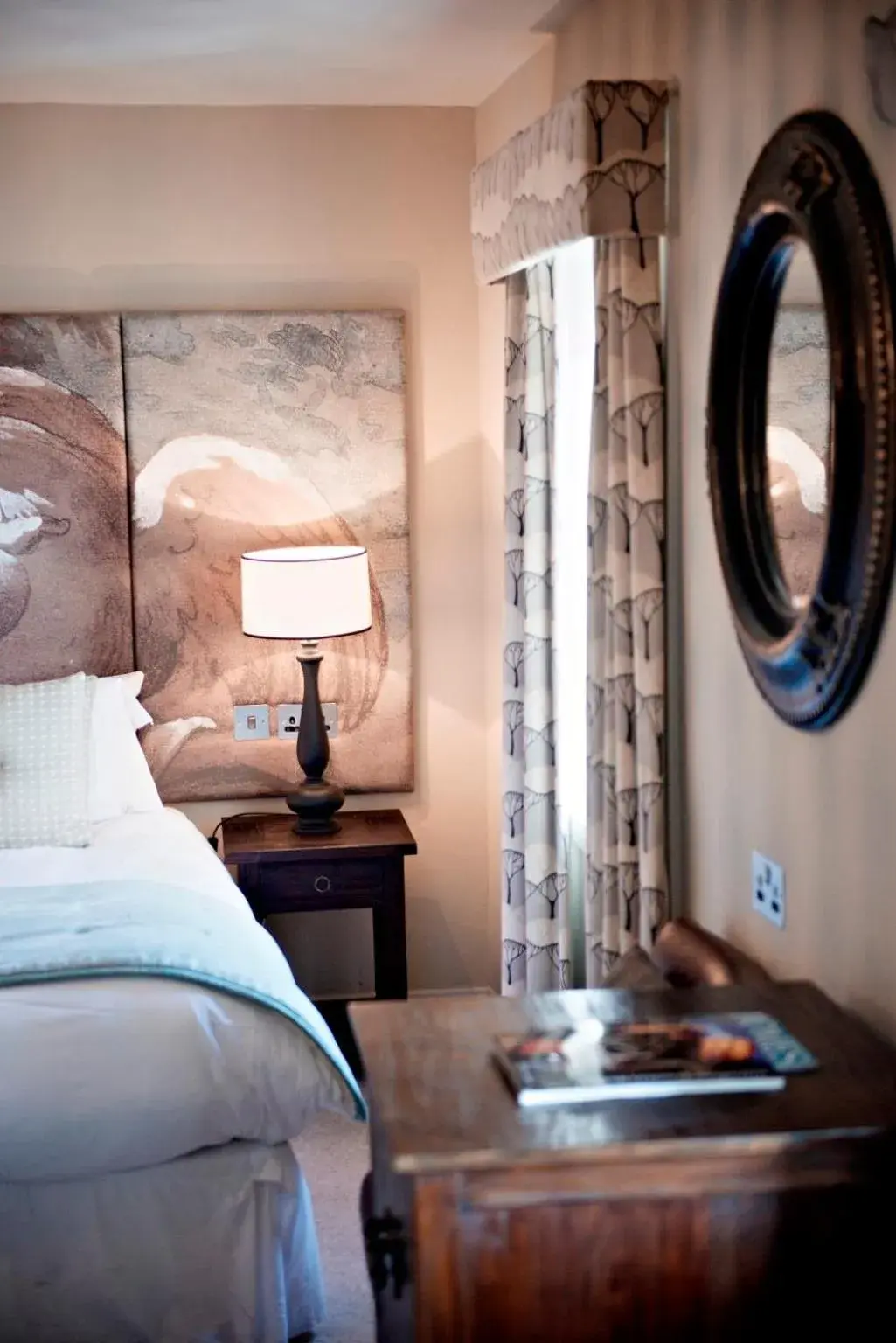 Bed in The White Swan Hotel Bed in The White Swan Hotel