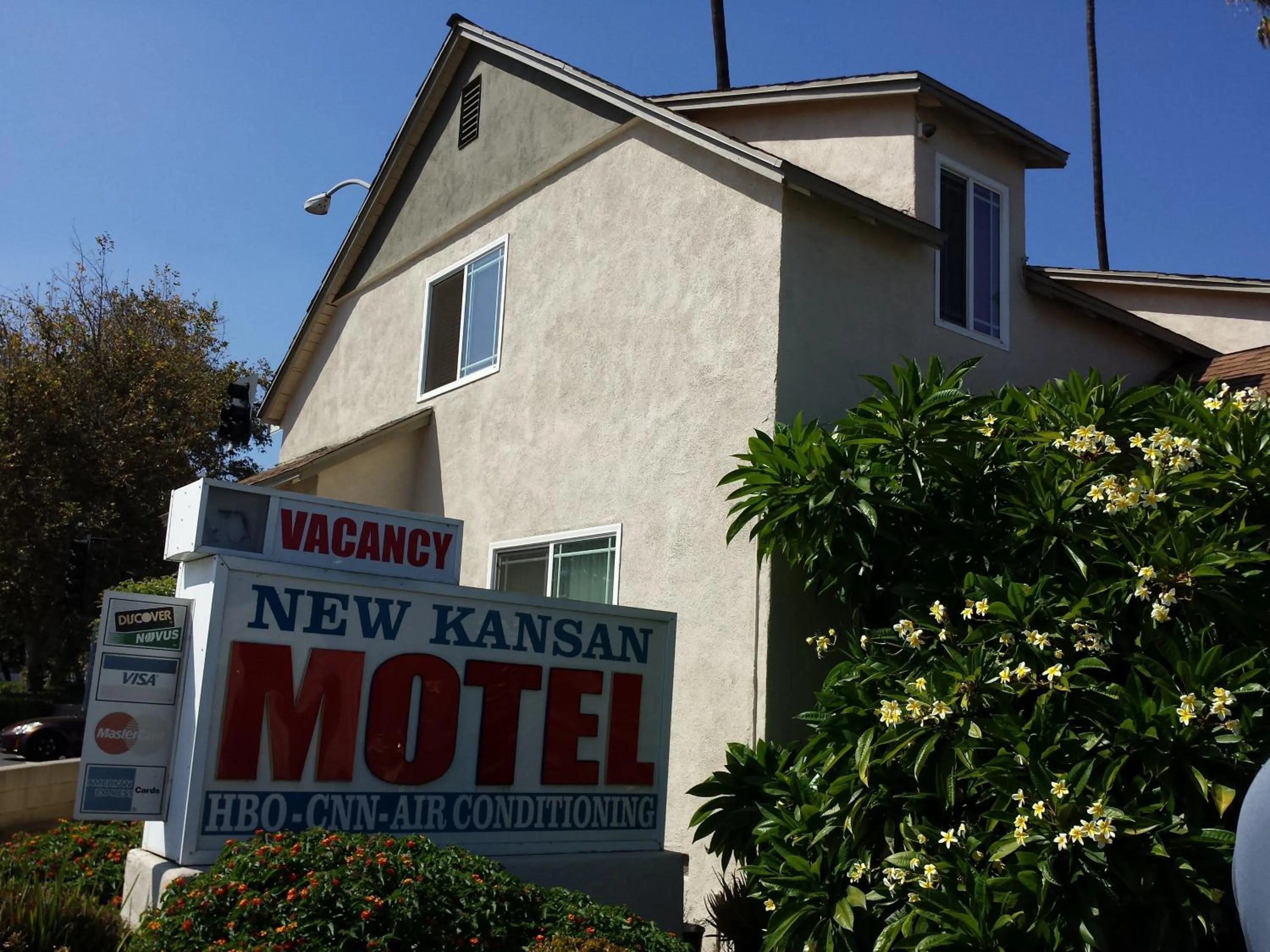 Property building in New Kansan Motel