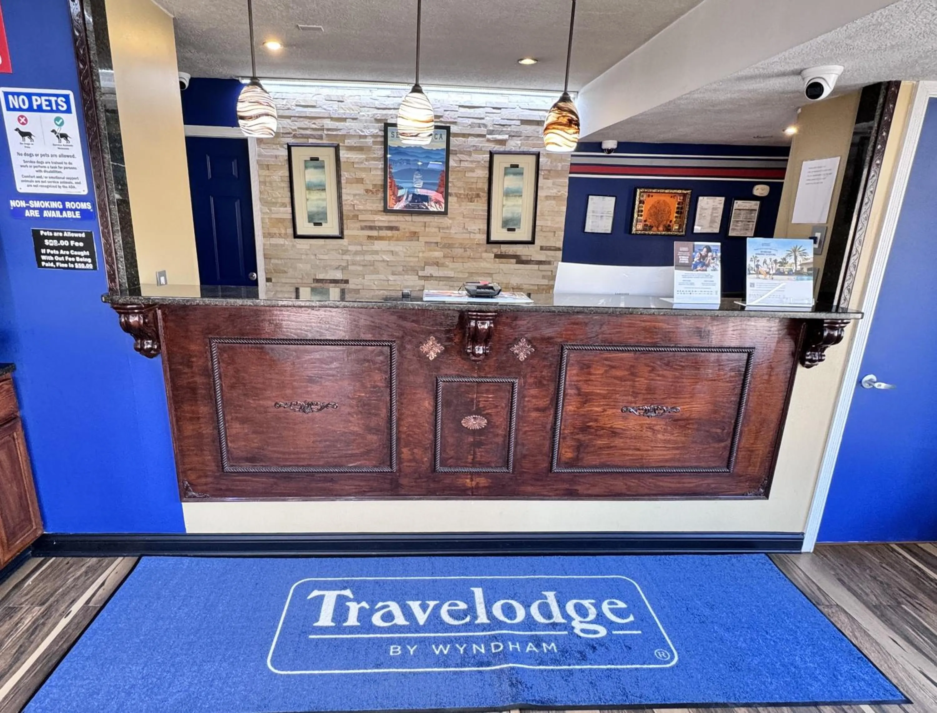 Lobby or reception in Travelodge by Wyndham Jackson I-40 Exit 82