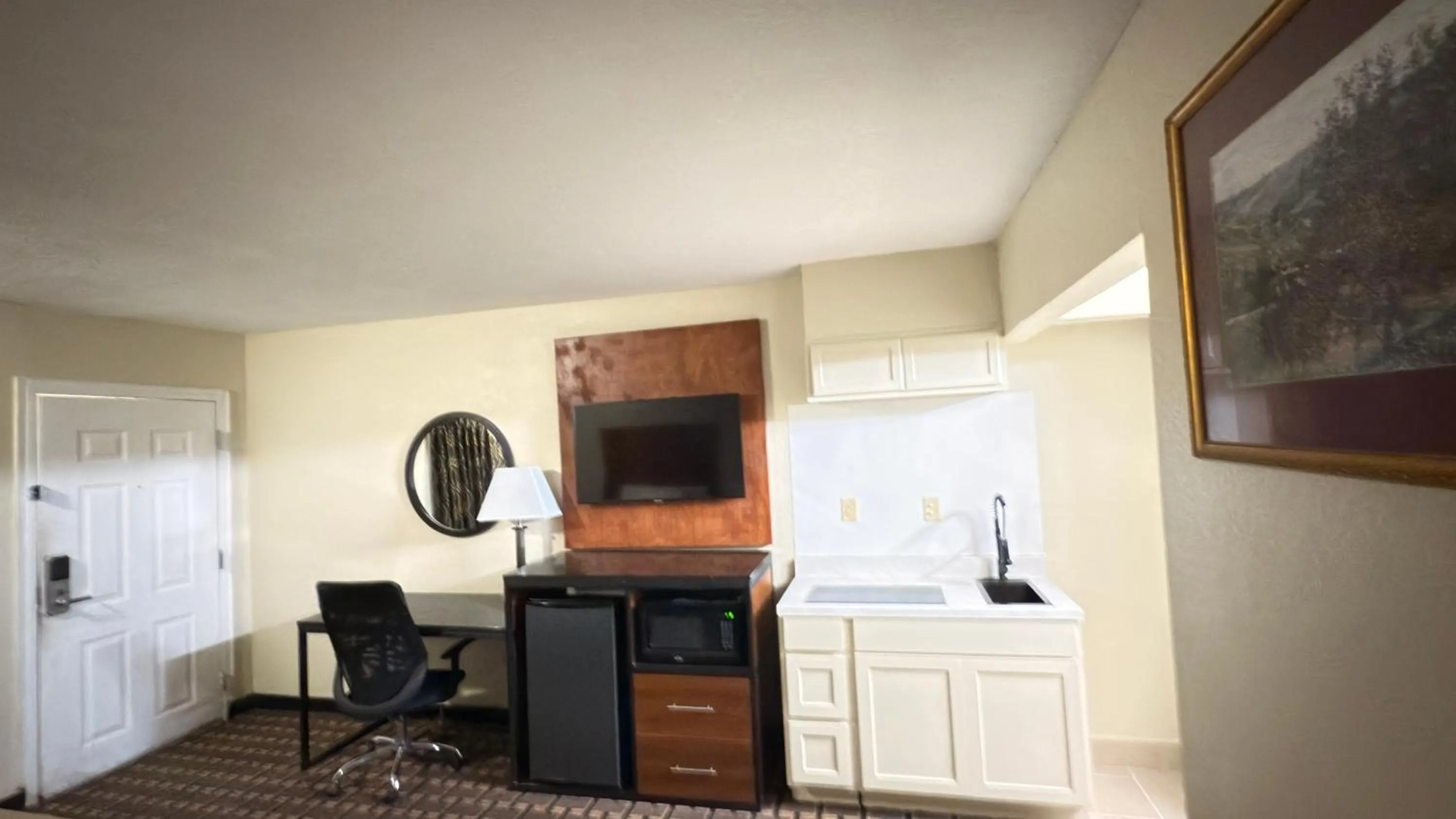 Travelodge by Wyndham Jackson I-40 Exit 82