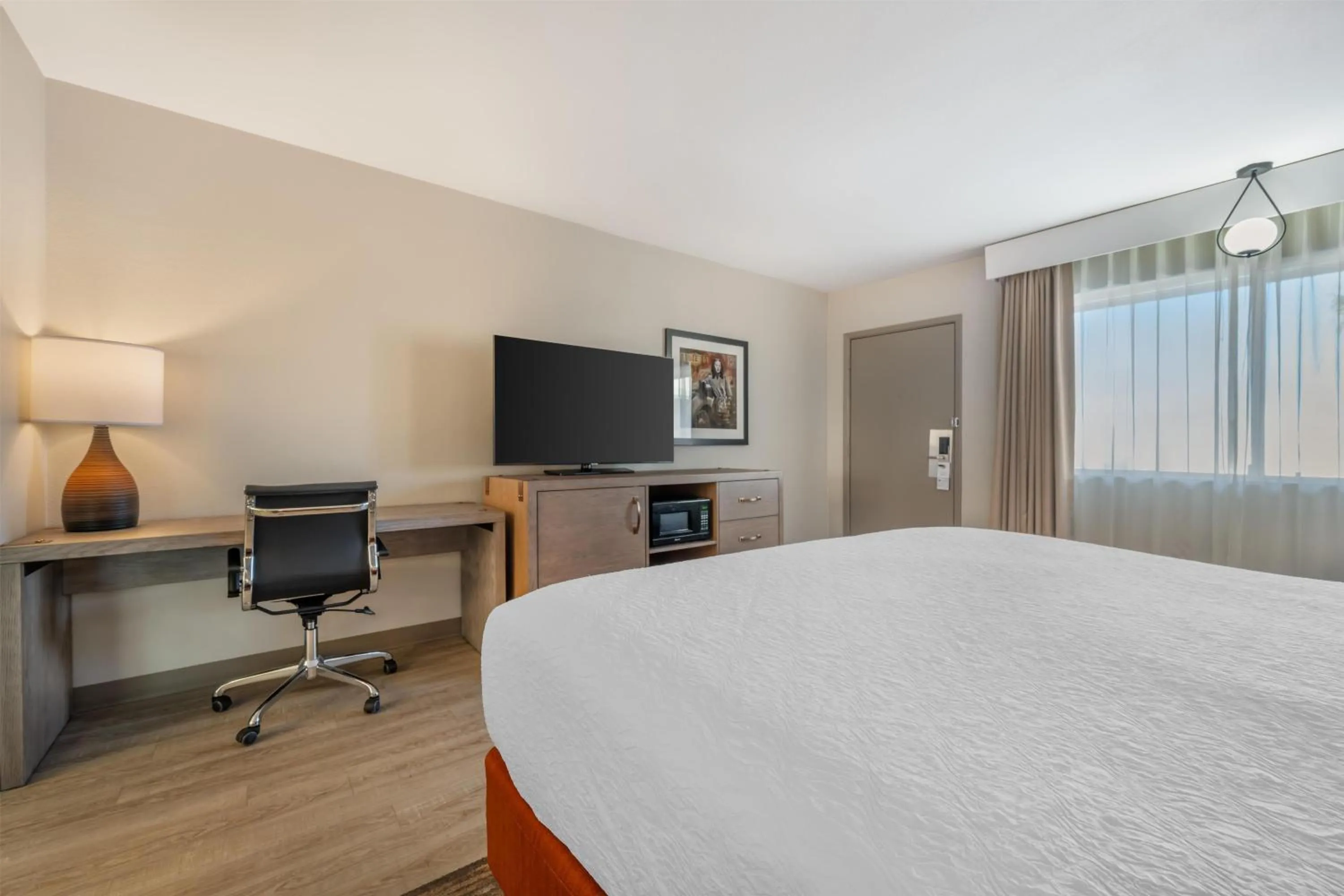 Bedroom, Bed in Best Western Plus King's Inn and Suites