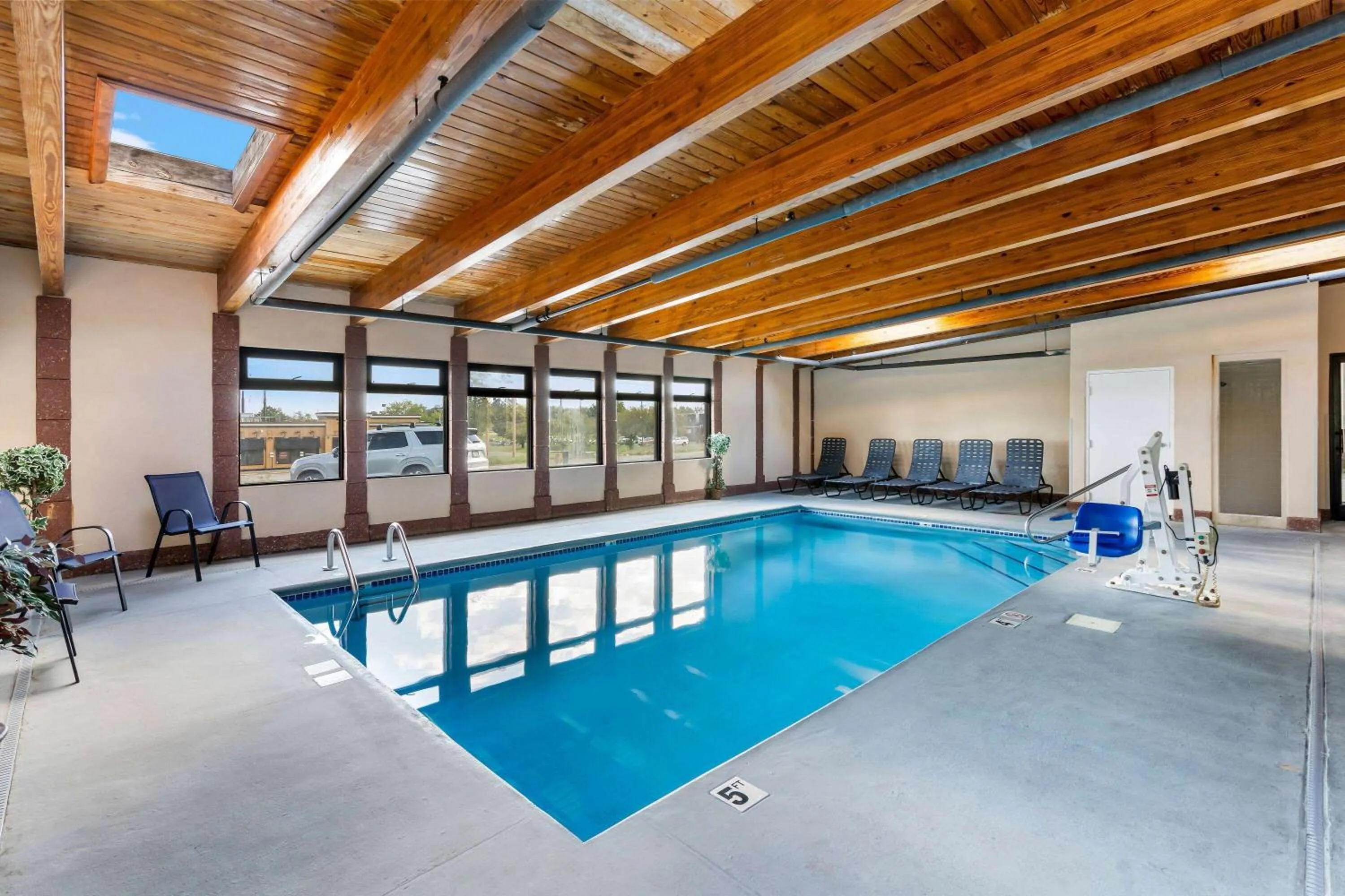 Pool view in Super 8 by Wyndham Dickson