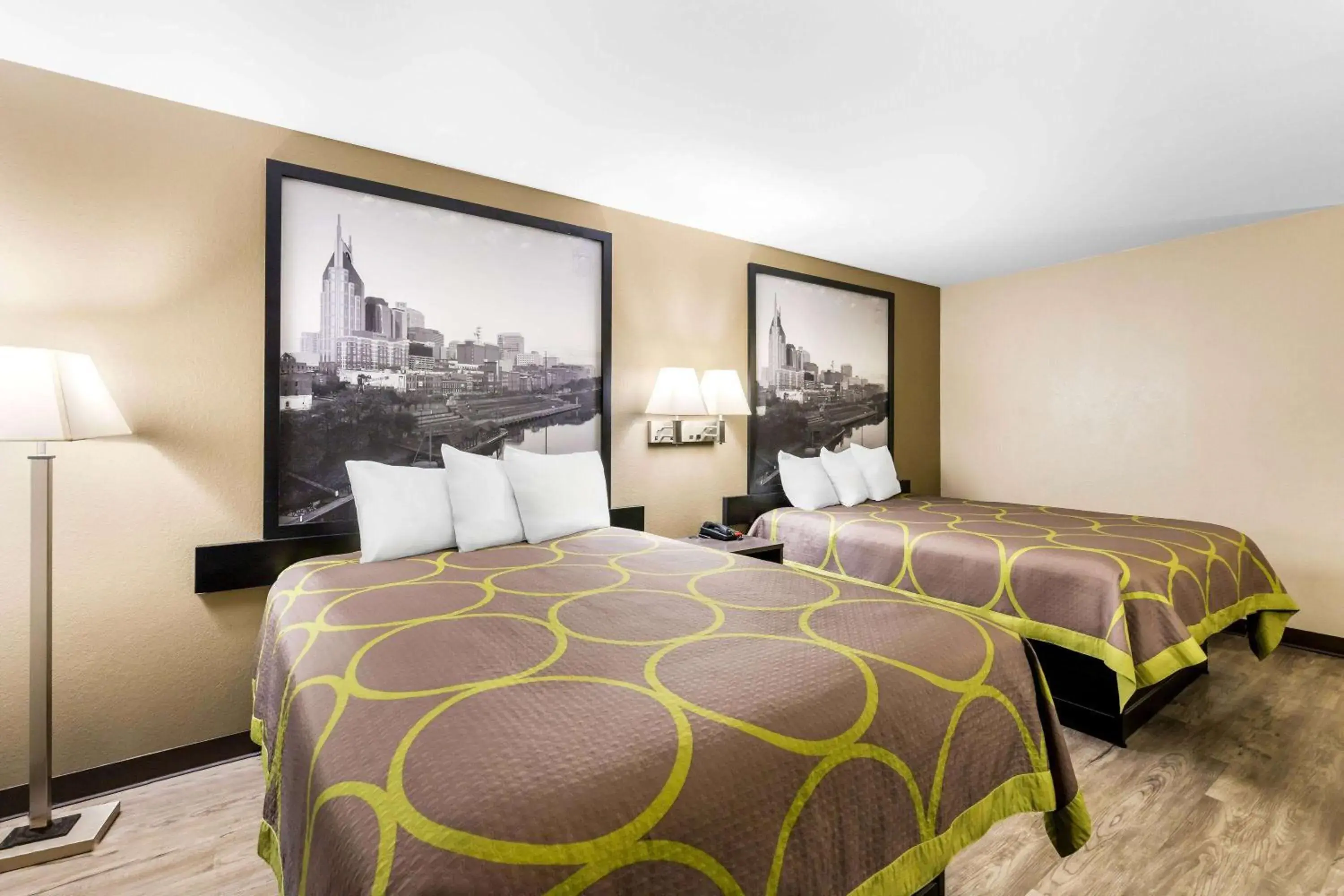 Bed in Super 8 by Wyndham Dickson Bed in Super 8 by Wyndham Dickson