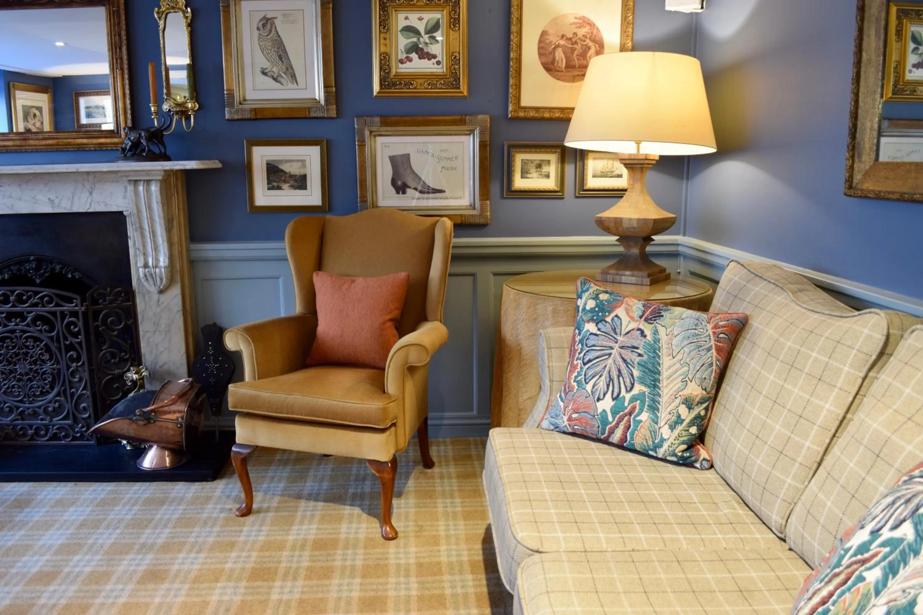 Restaurant/places to eat in The White Hart Hotel