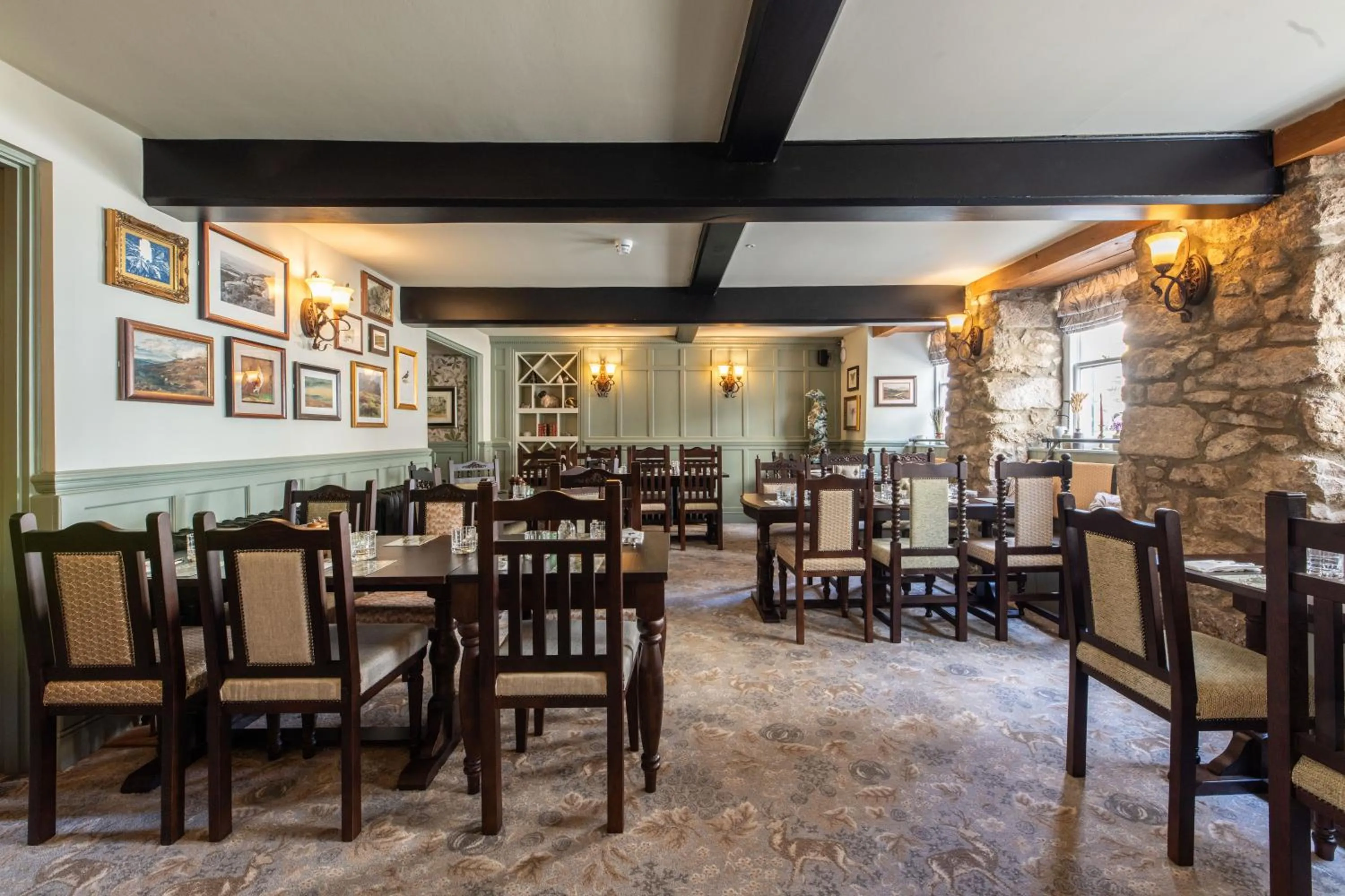 The White Hart Hotel