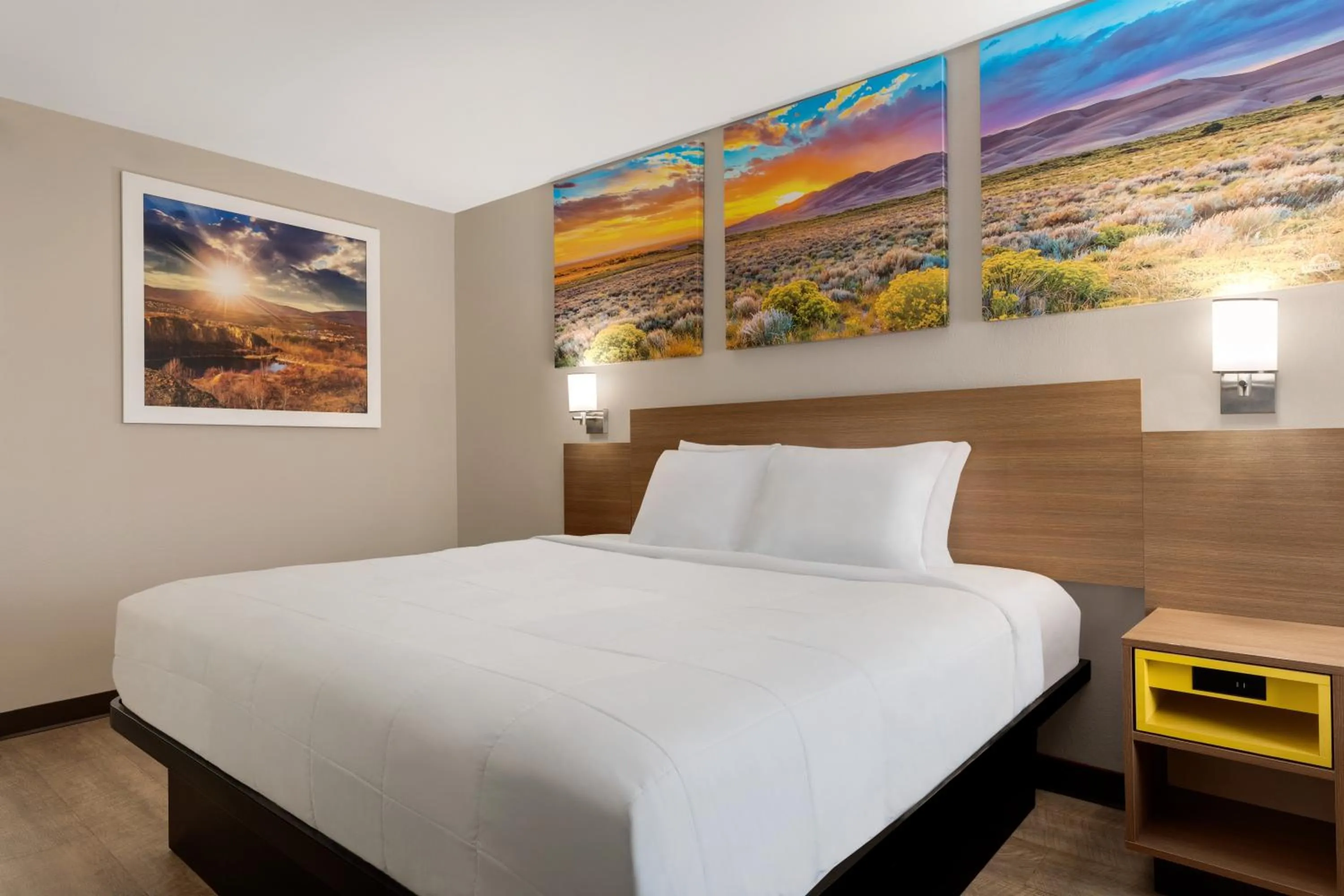 Bed in Days Inn by Wyndham Covington