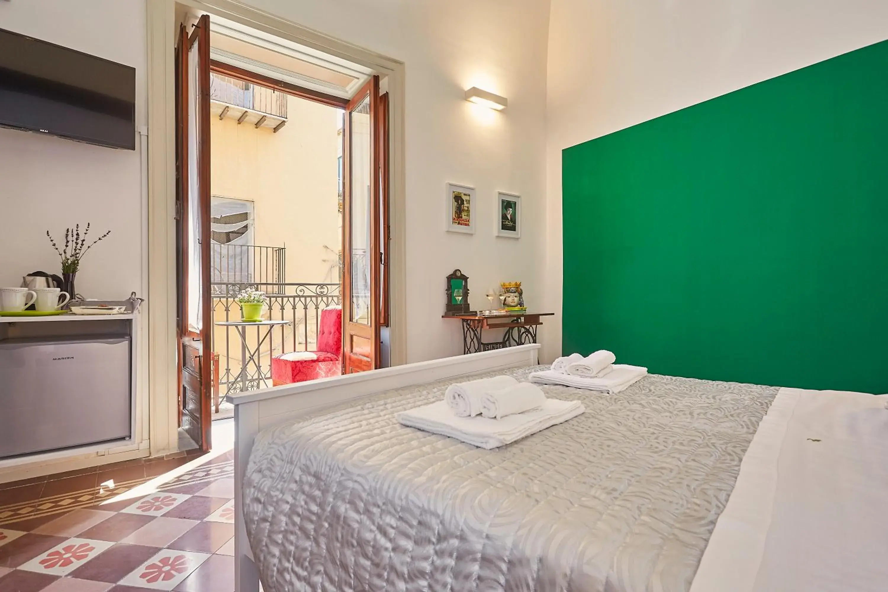 Double Room in B&B DEL CORSO Double Room in B&B DEL CORSO