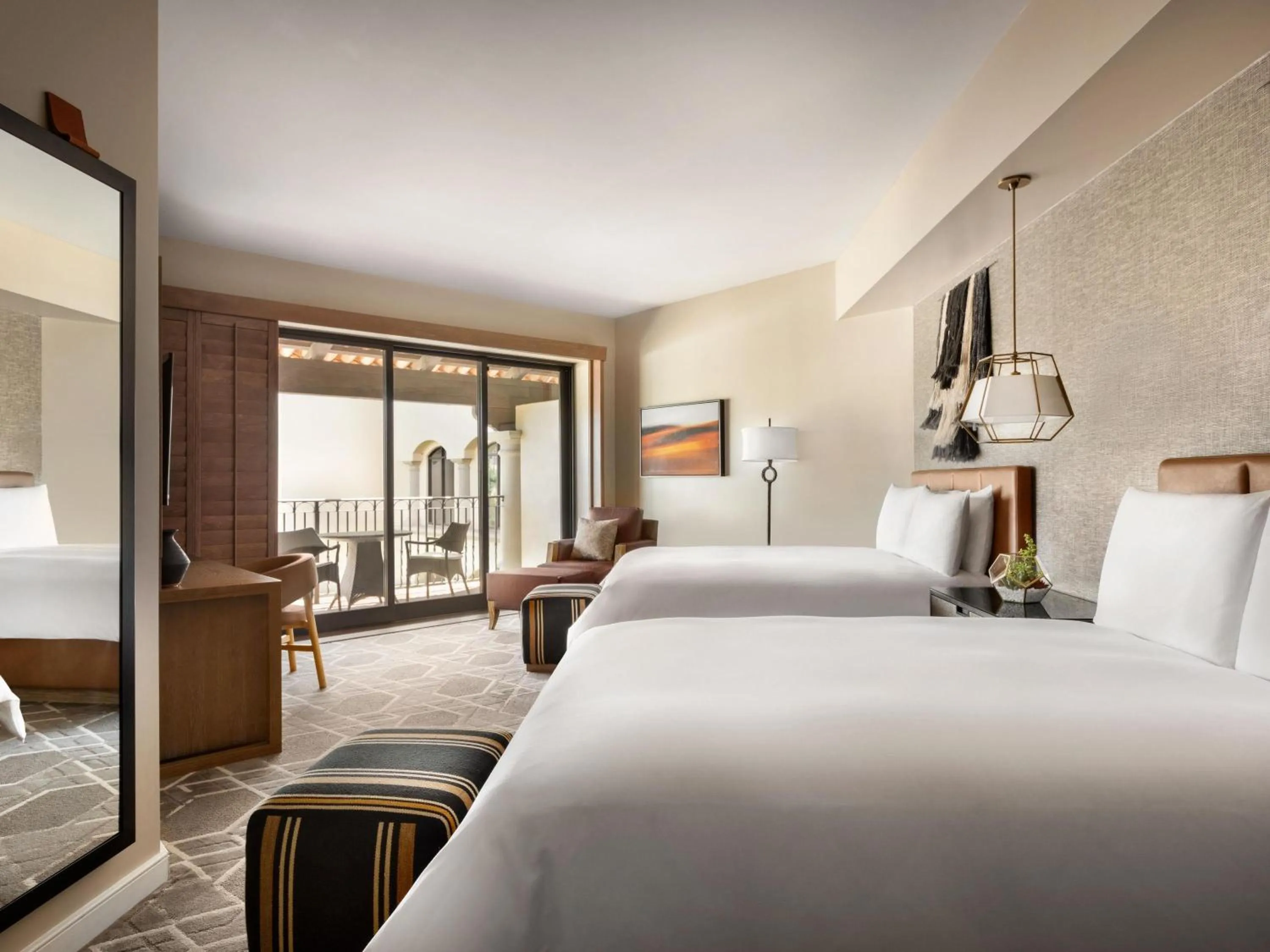 Bedroom, Bed in Fairmont Scottsdale Princess