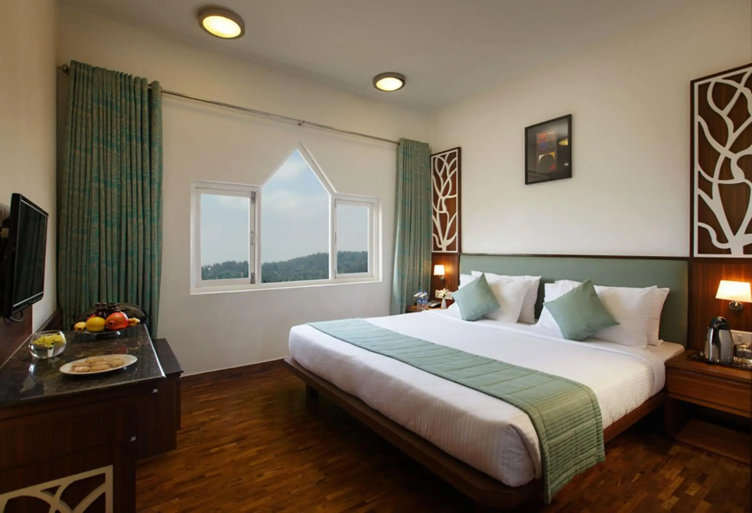 Bed in Sterling Ooty Elk Hill Bed in Sterling Ooty Elk Hill