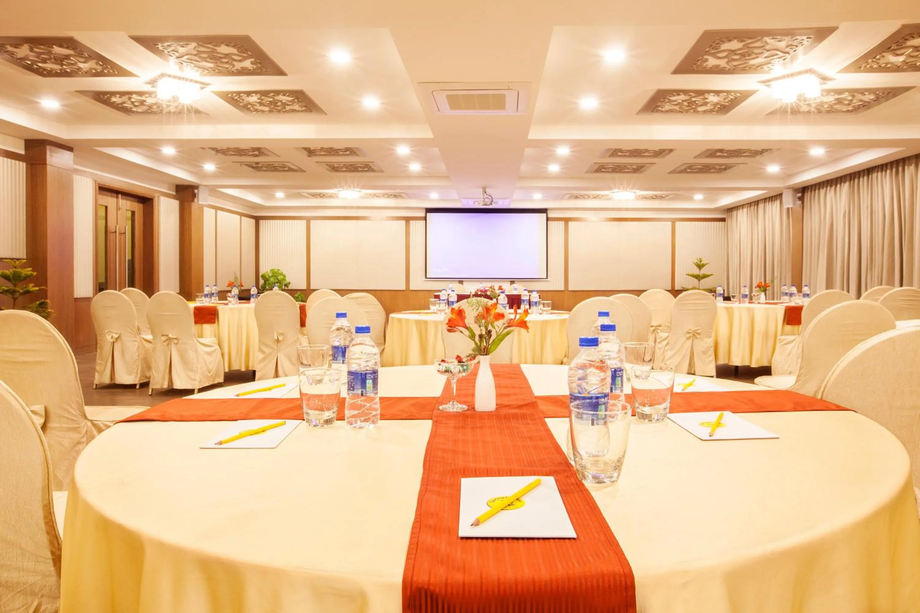 Banquet/Function facilities in Sterling Ooty Elk Hill