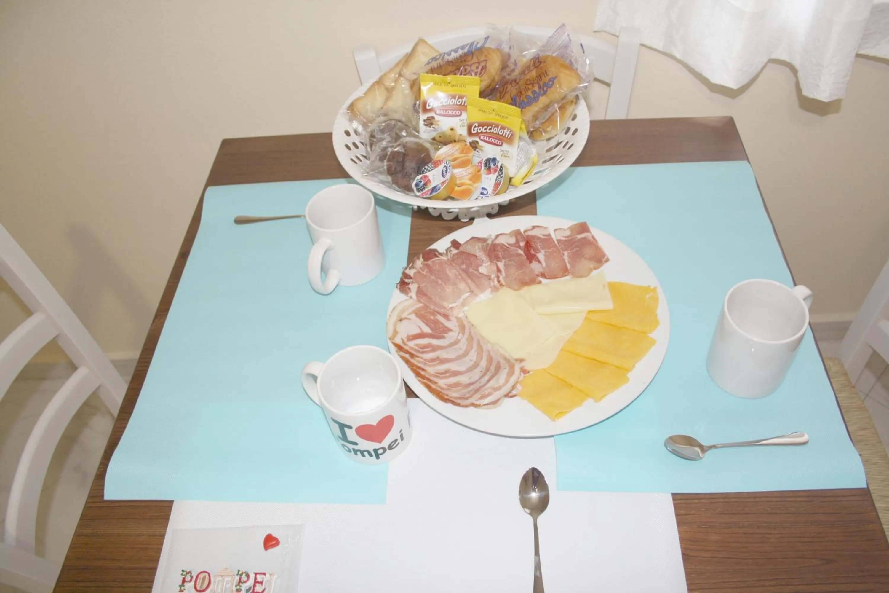 Continental breakfast in City life Pompeii