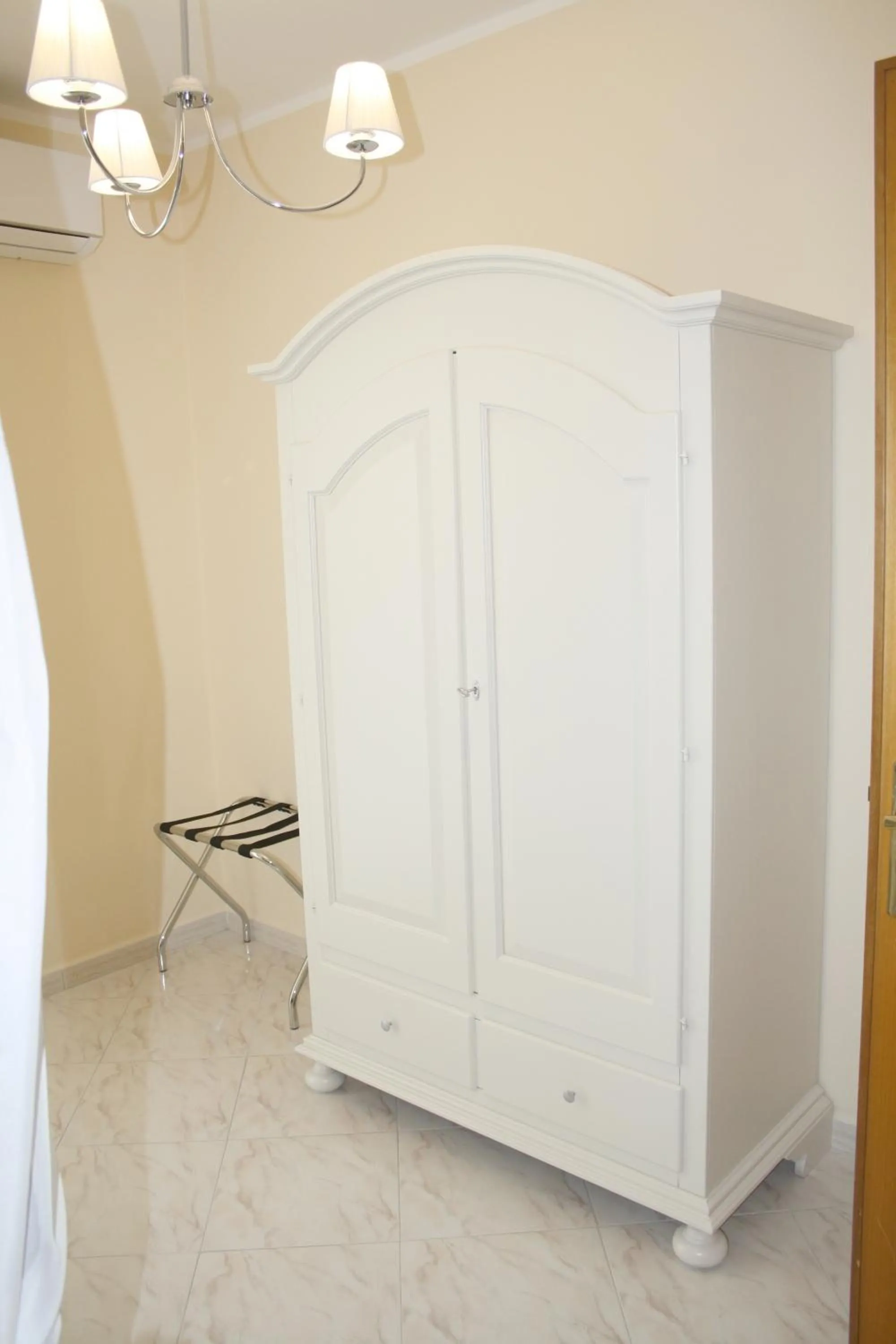 Other in City life Pompeii