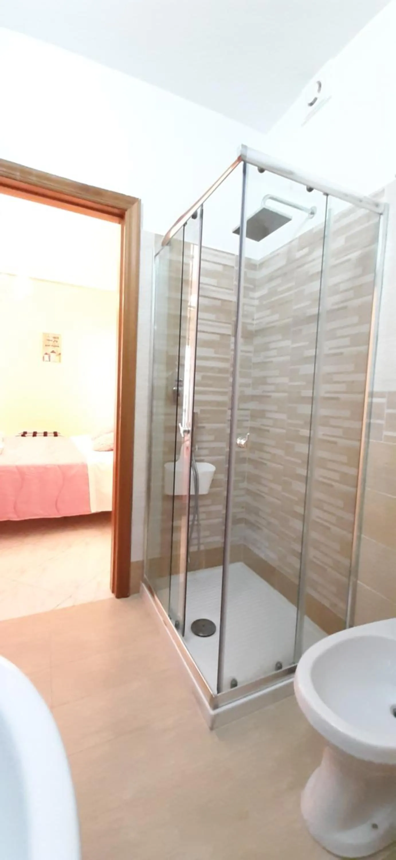 Photo of the whole room in City life Pompeii