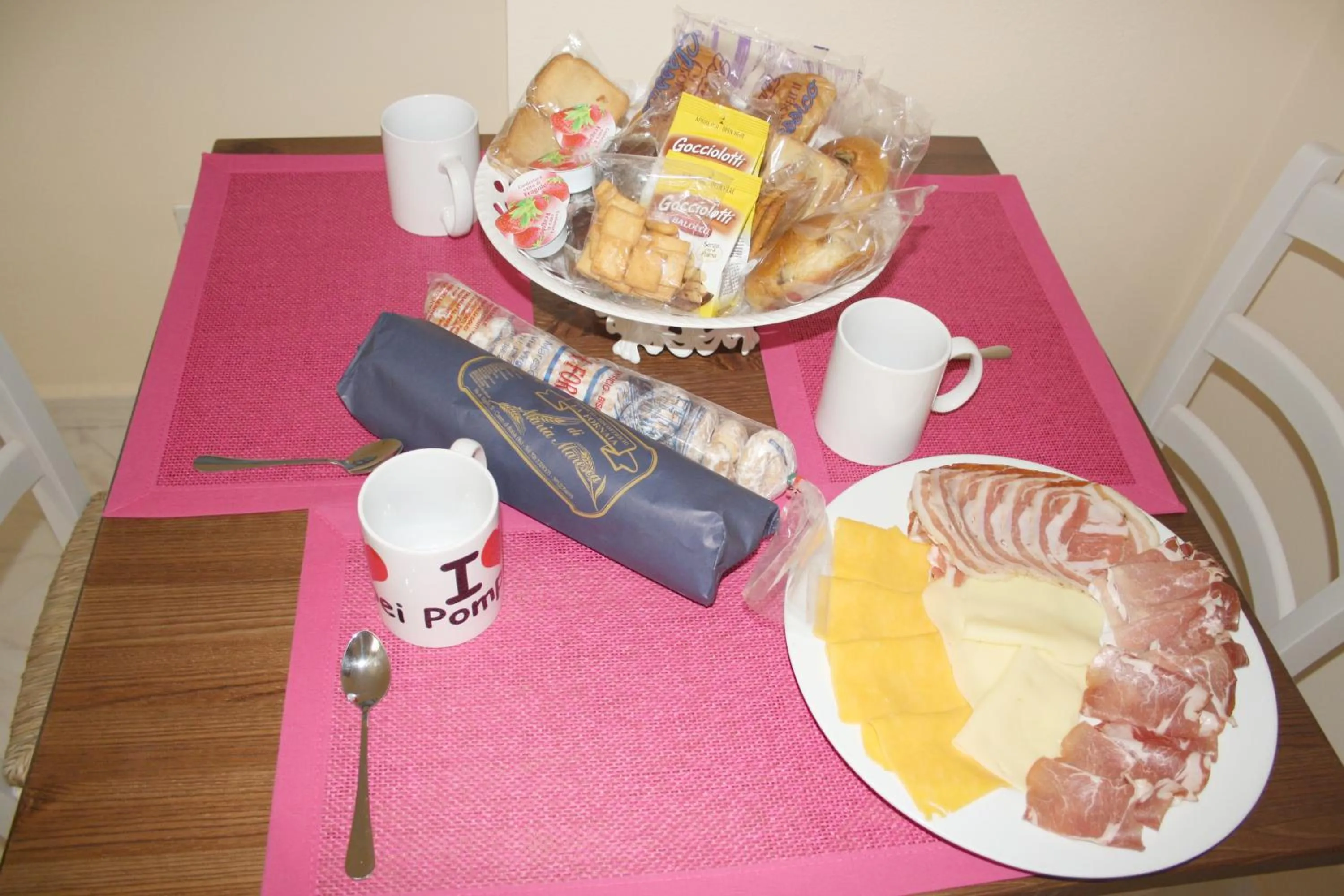 Living room in City life Pompeii