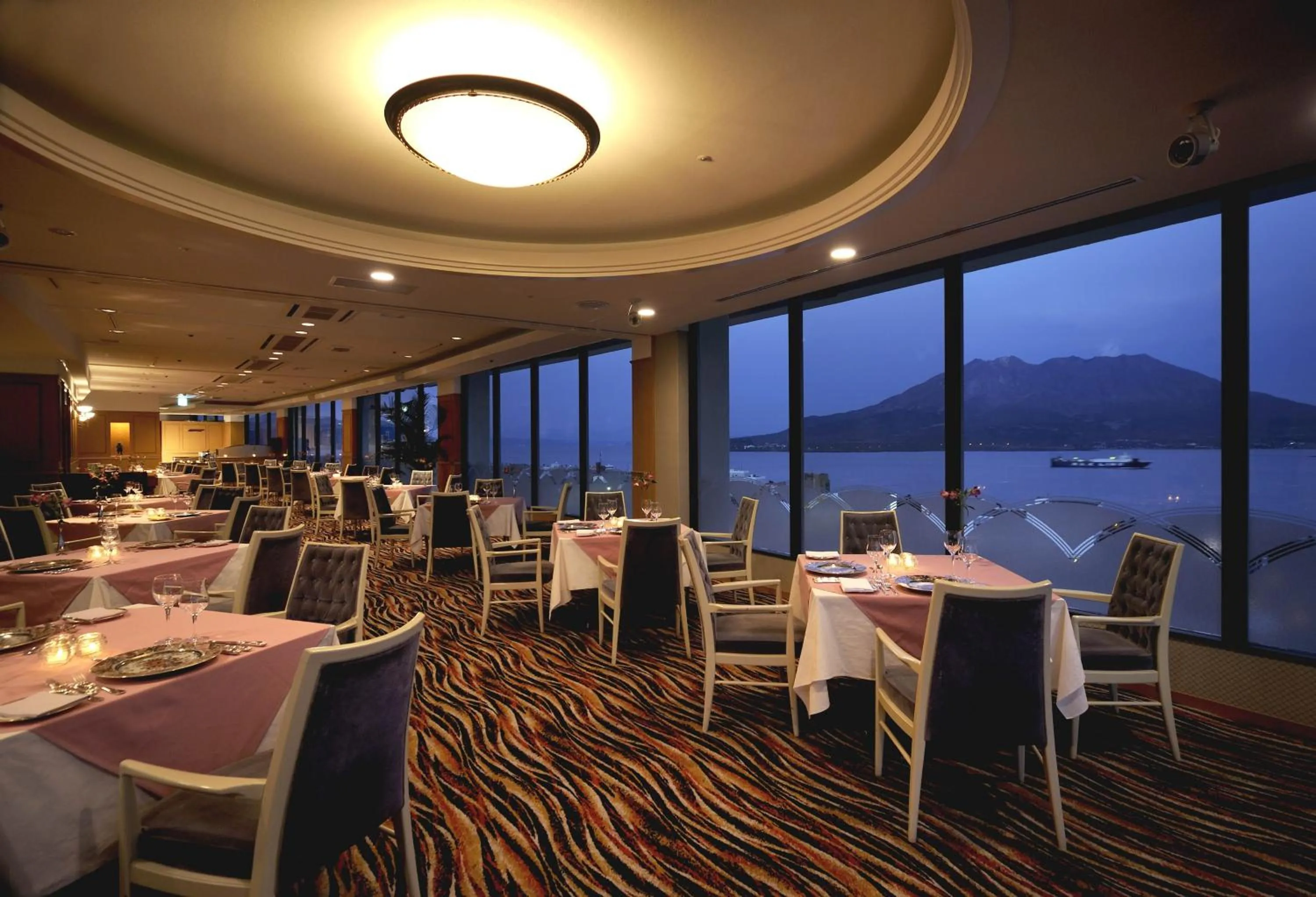 Restaurant/places to eat in Kagoshima Sun Royal Hotel
