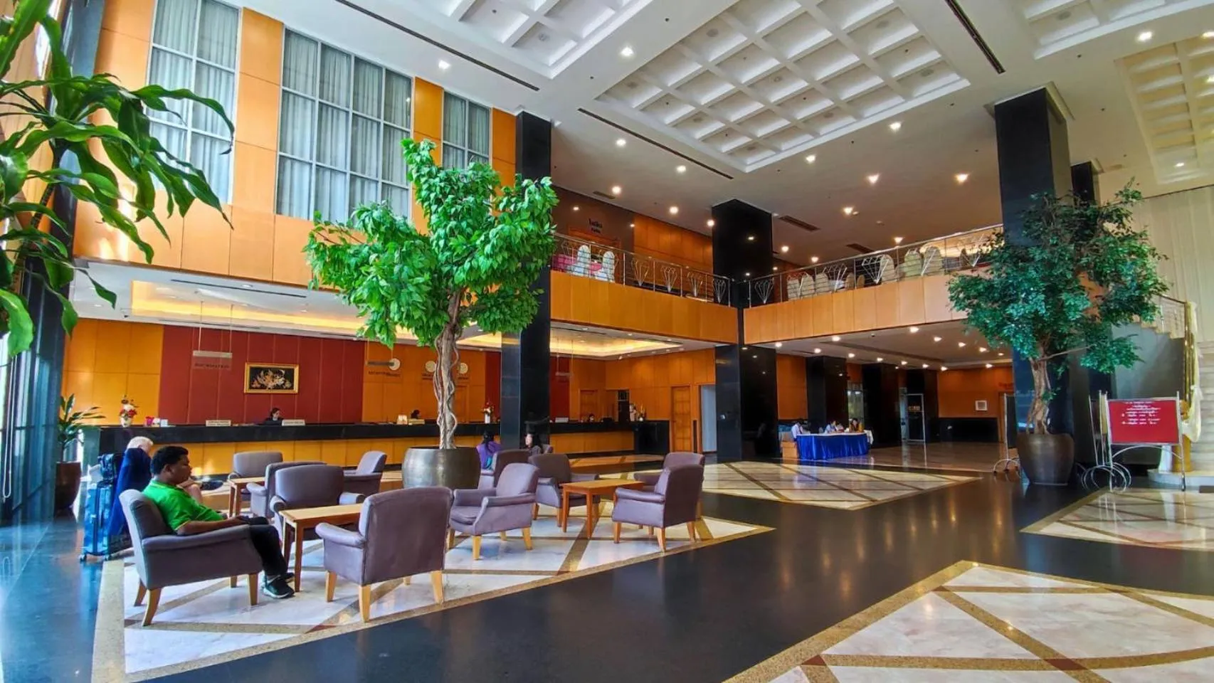Lobby or reception in Diamond Plaza Hotel