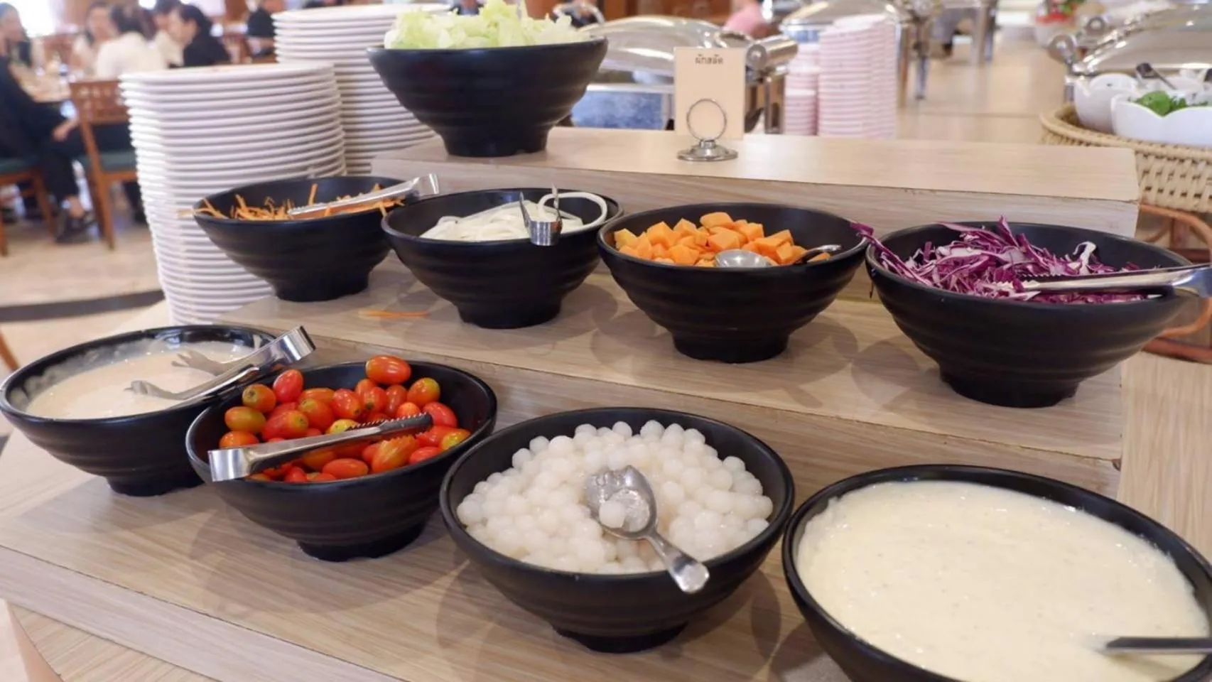 Breakfast in Diamond Plaza Hotel