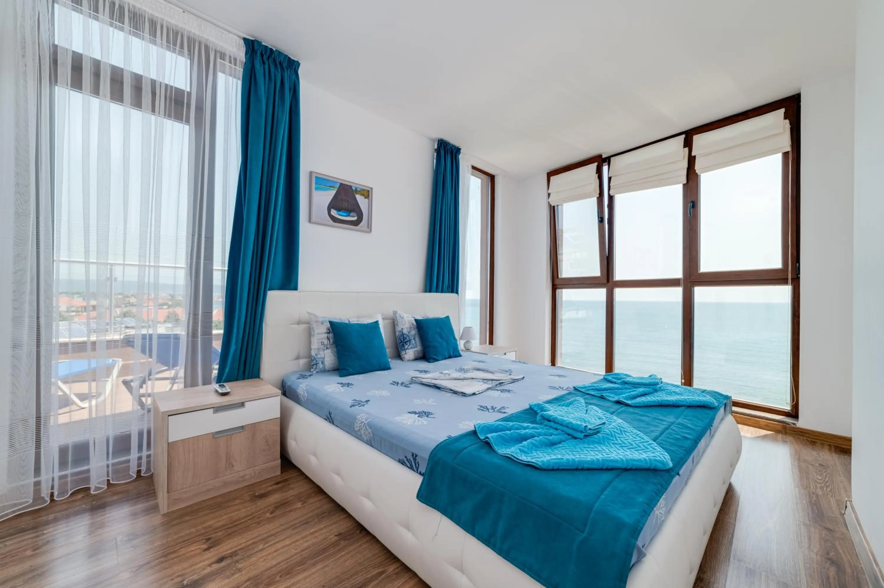 Bed in Apartcomplex Golden Bay