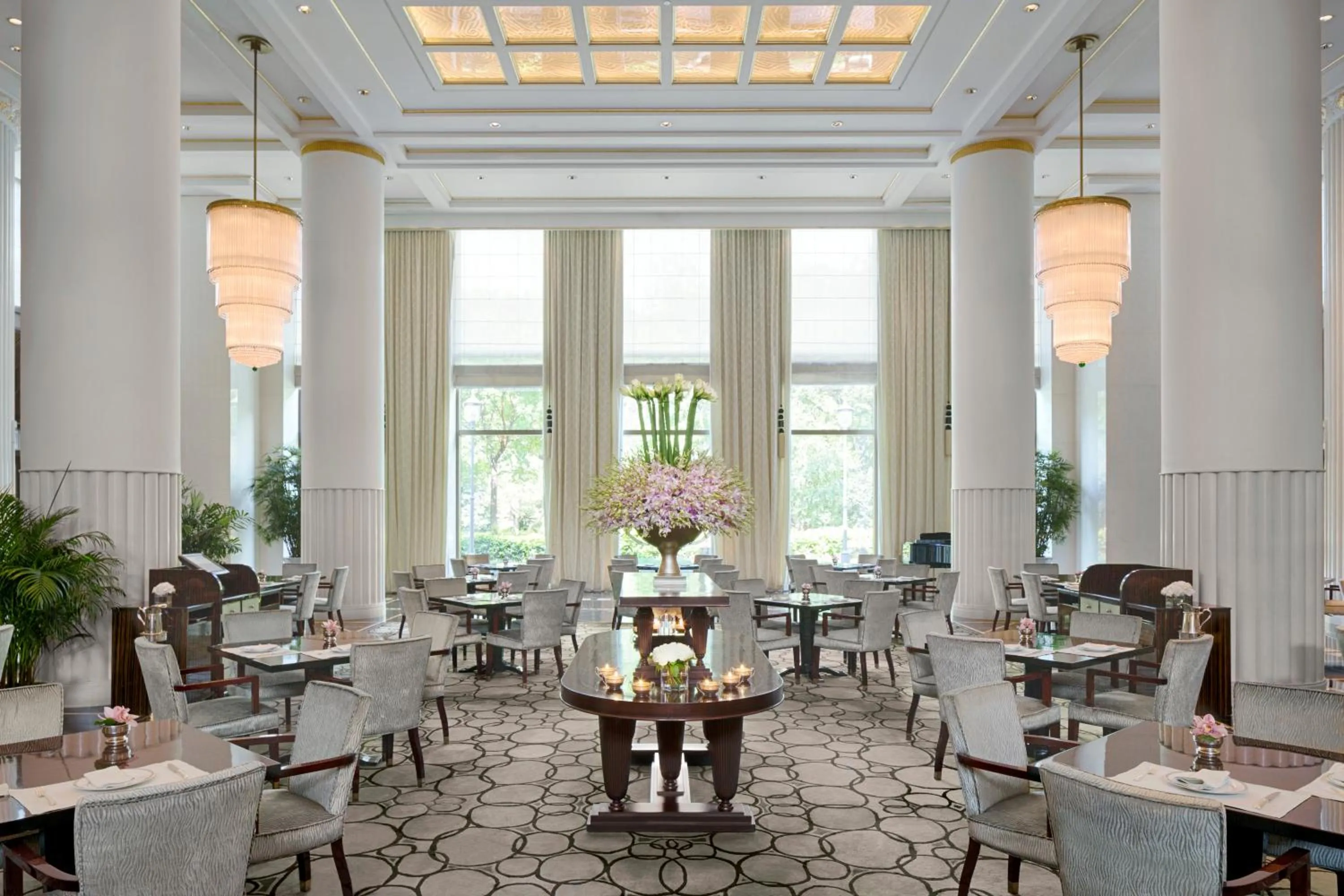 Restaurant/places to eat in The Peninsula Shanghai