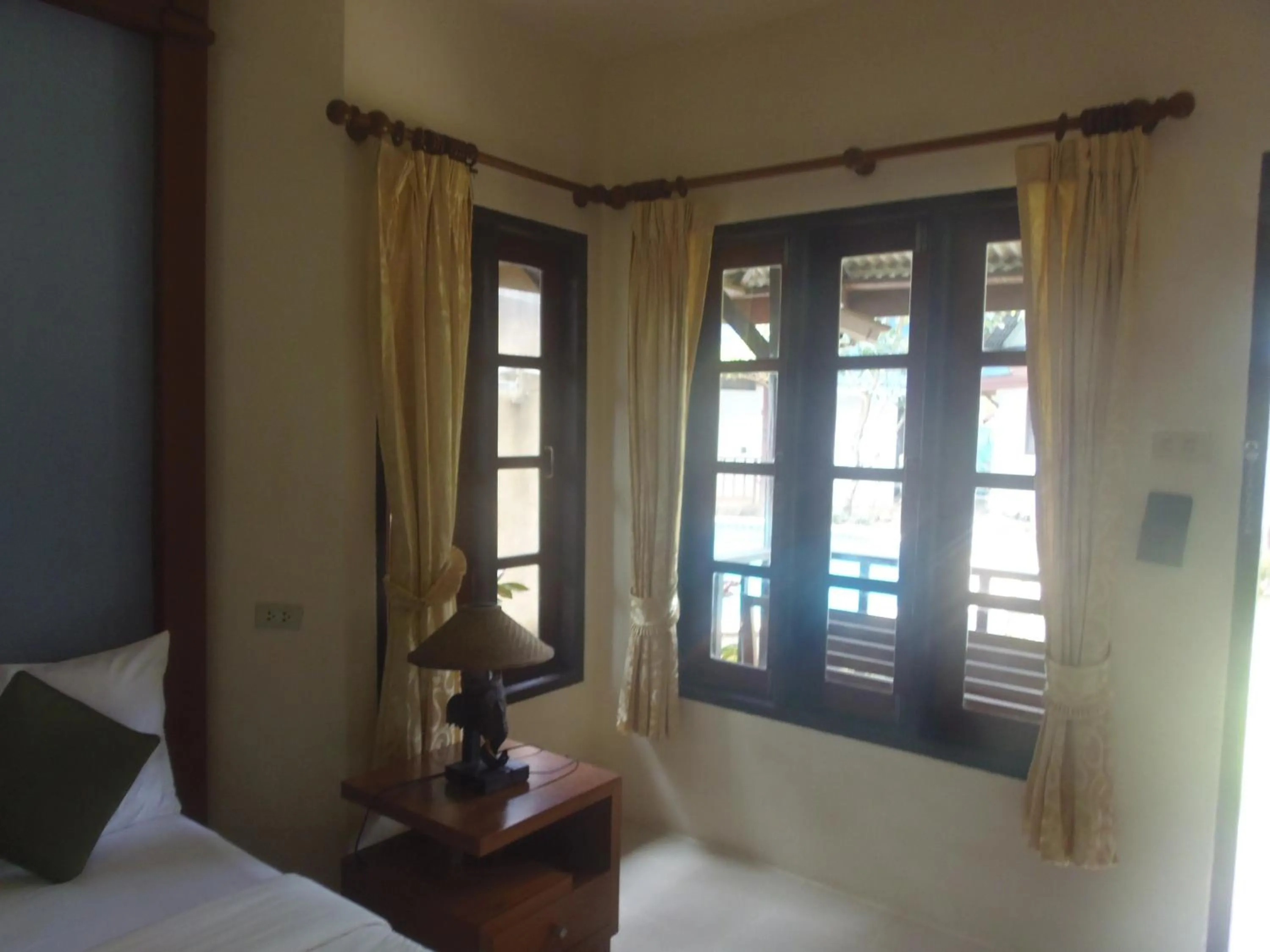 Bed in Sea Sand Sun Resort, Lanta Island