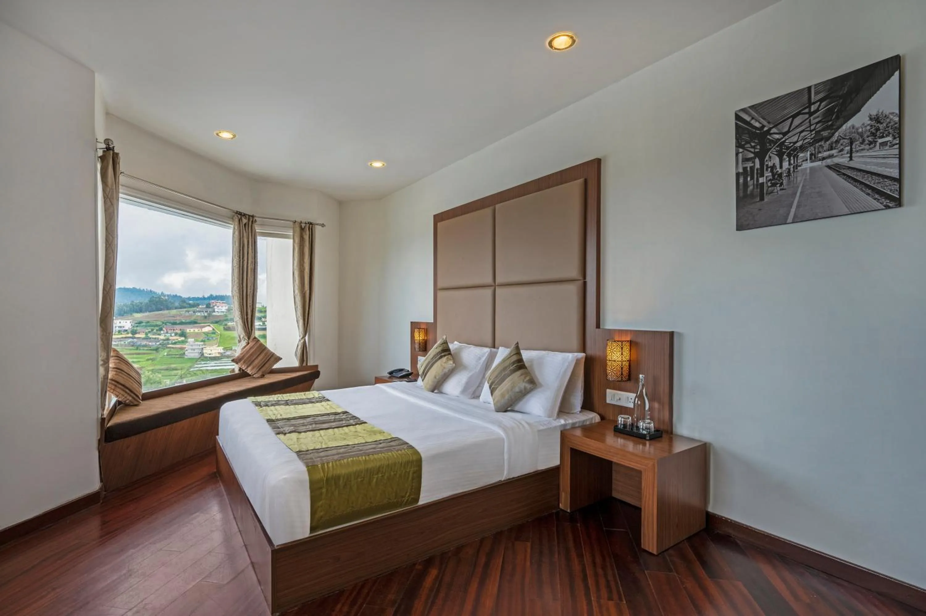 Guests, Bed in Sterling Ooty Fern Hill