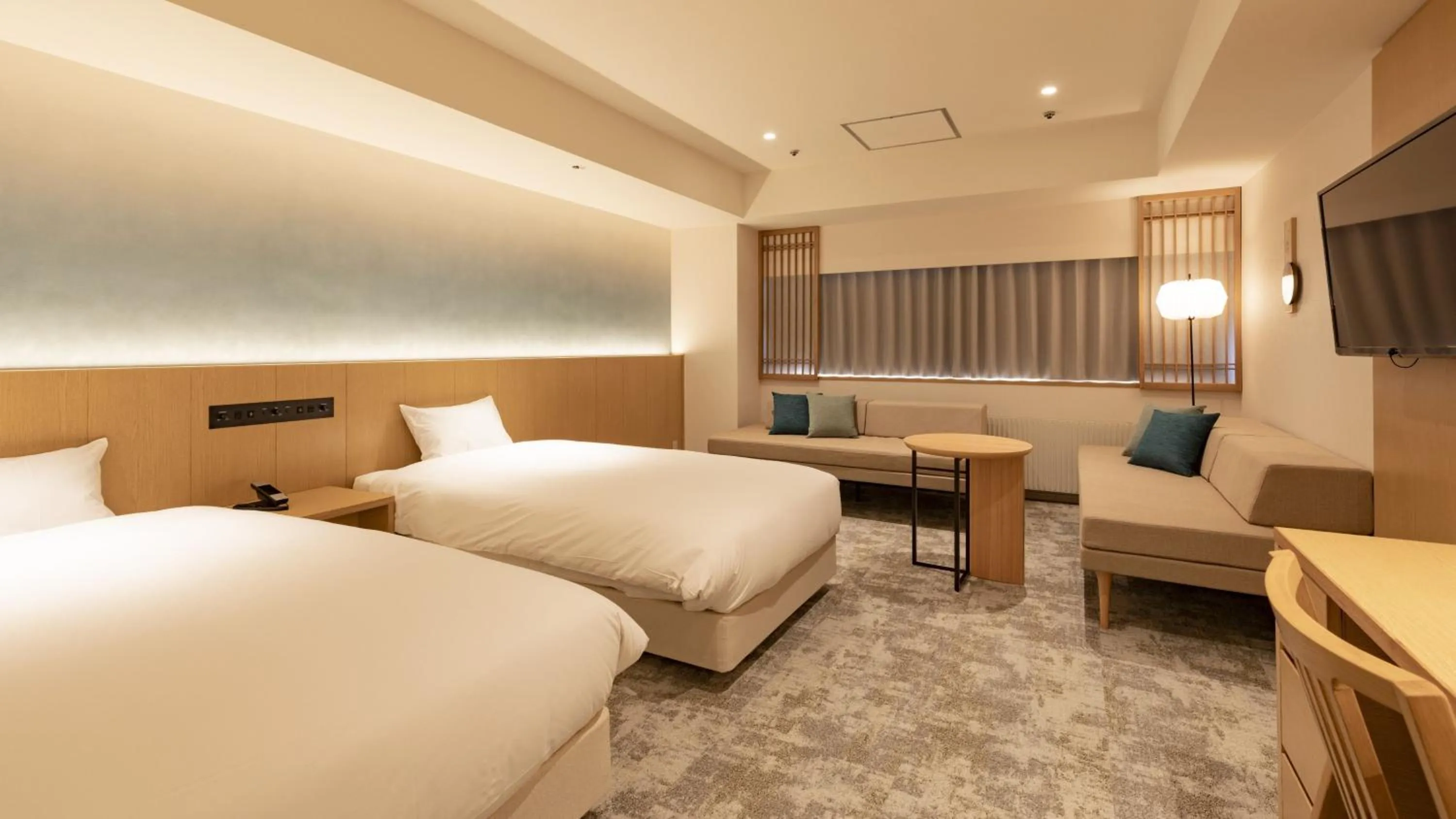 Photo of the whole room, Bed in ANA Crowne Plaza Resort Appi Kogen by IHG
