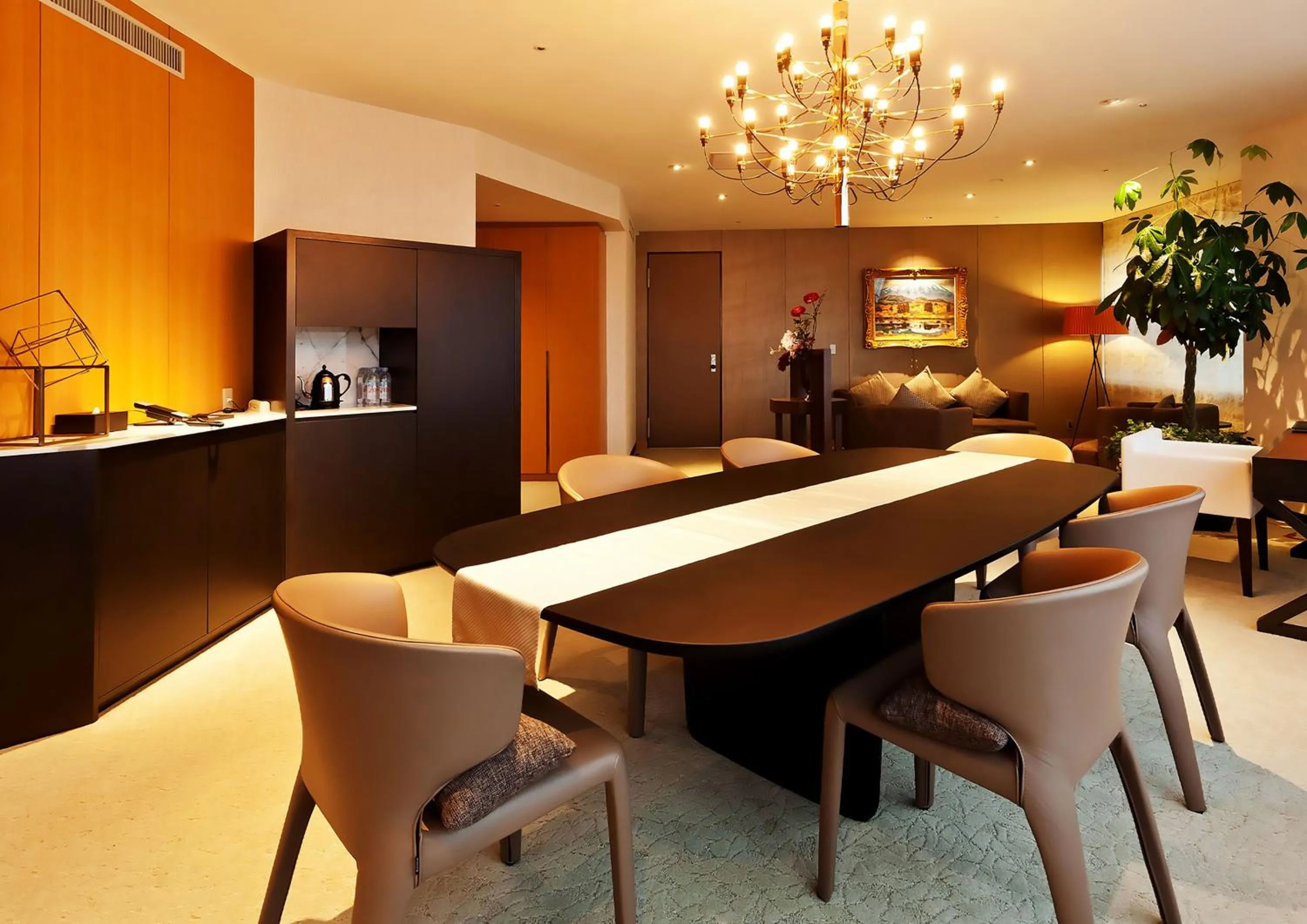 Photo of the whole room in ANA Crowne Plaza Resort Appi Kogen by IHG