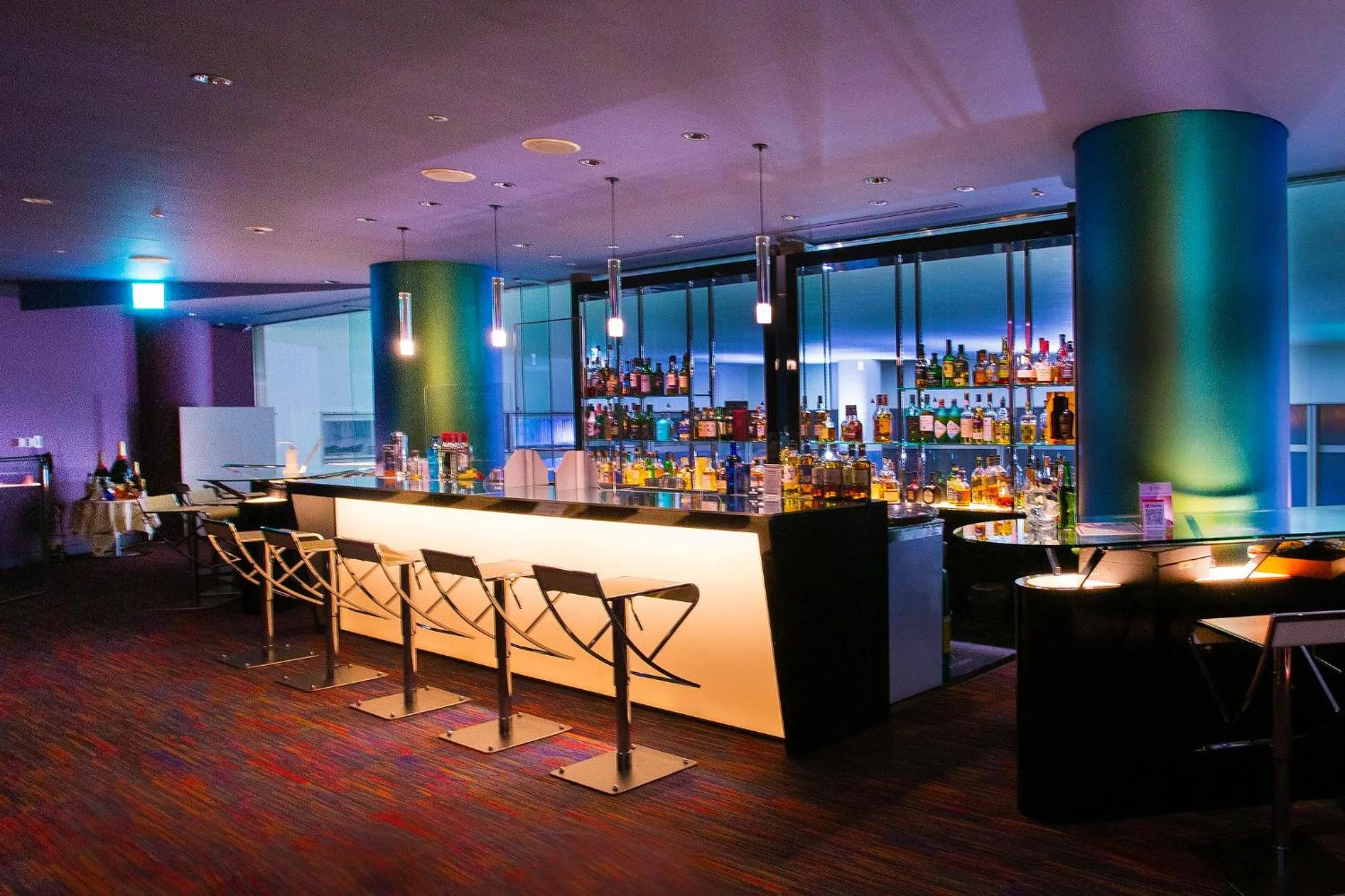 Lounge or bar in ANA Crowne Plaza Resort Appi Kogen by IHG